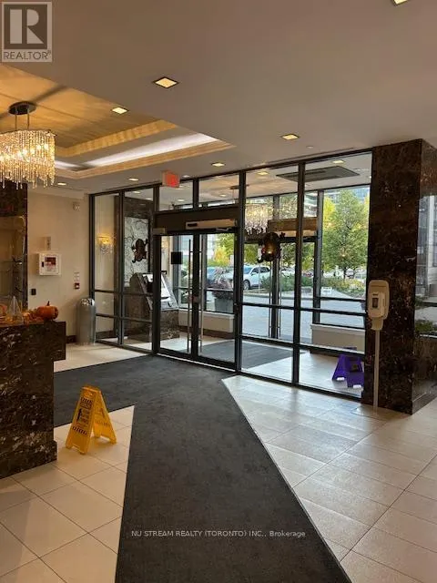 721 - 370 HIGHWAY 7 E