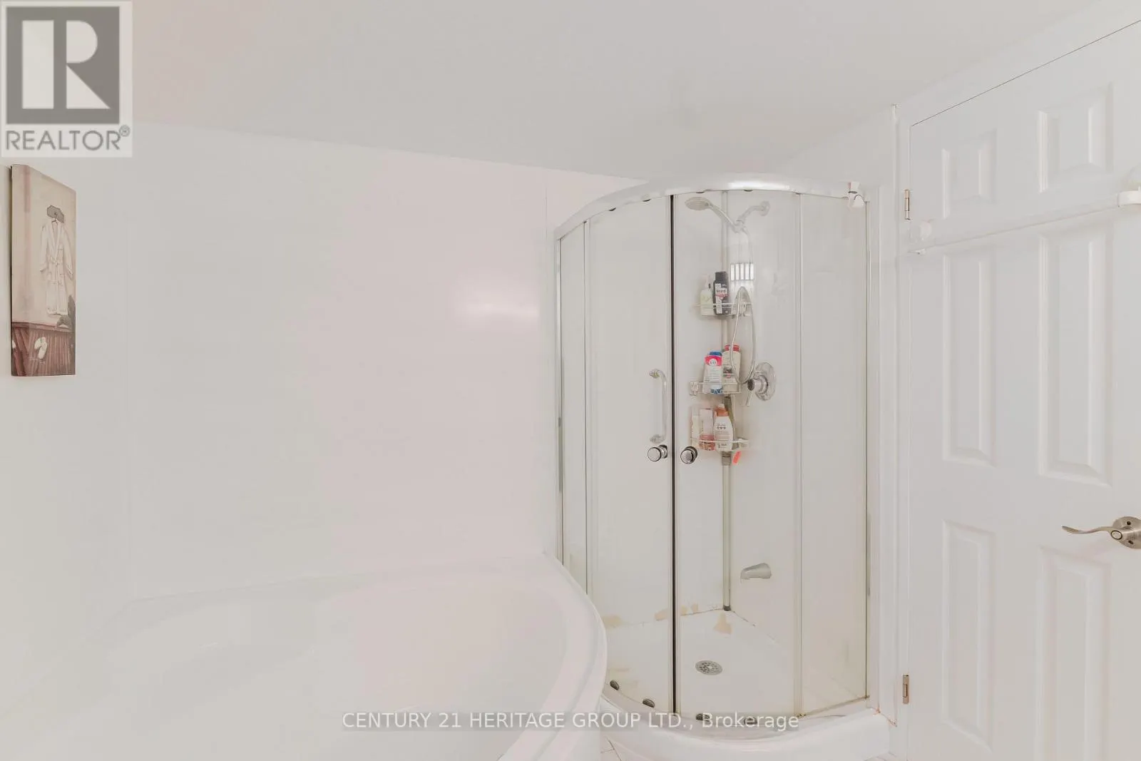 203 - 40 HARDING BLVD BOULEVARD W