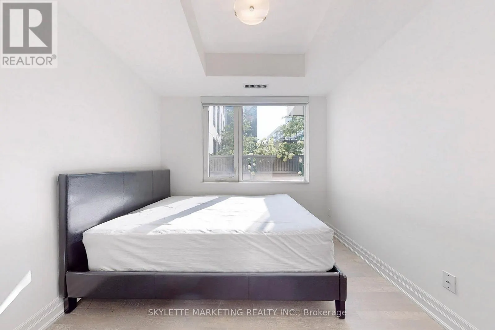 529A - 10 ROUGE VALLEY DRIVE W