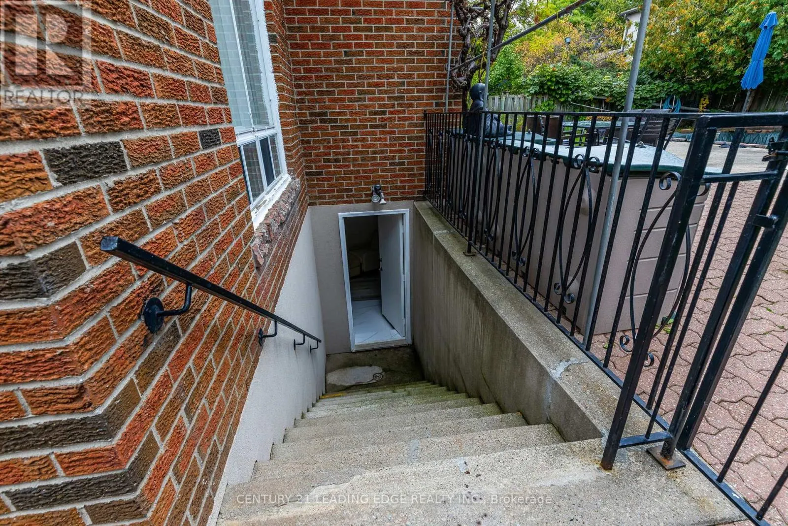 115 SIMONSTON BOULEVARD