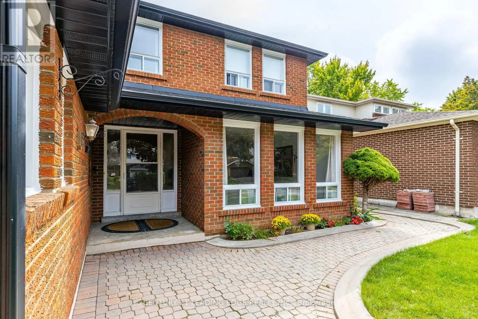 115 SIMONSTON BOULEVARD