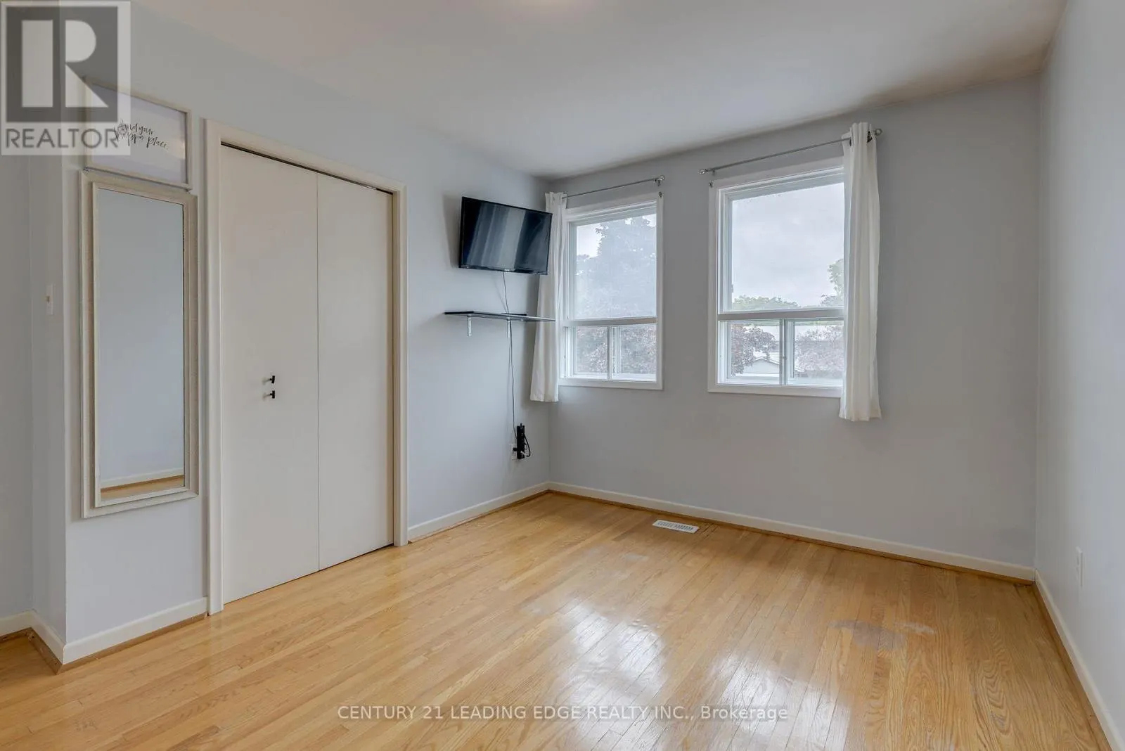 115 SIMONSTON BOULEVARD