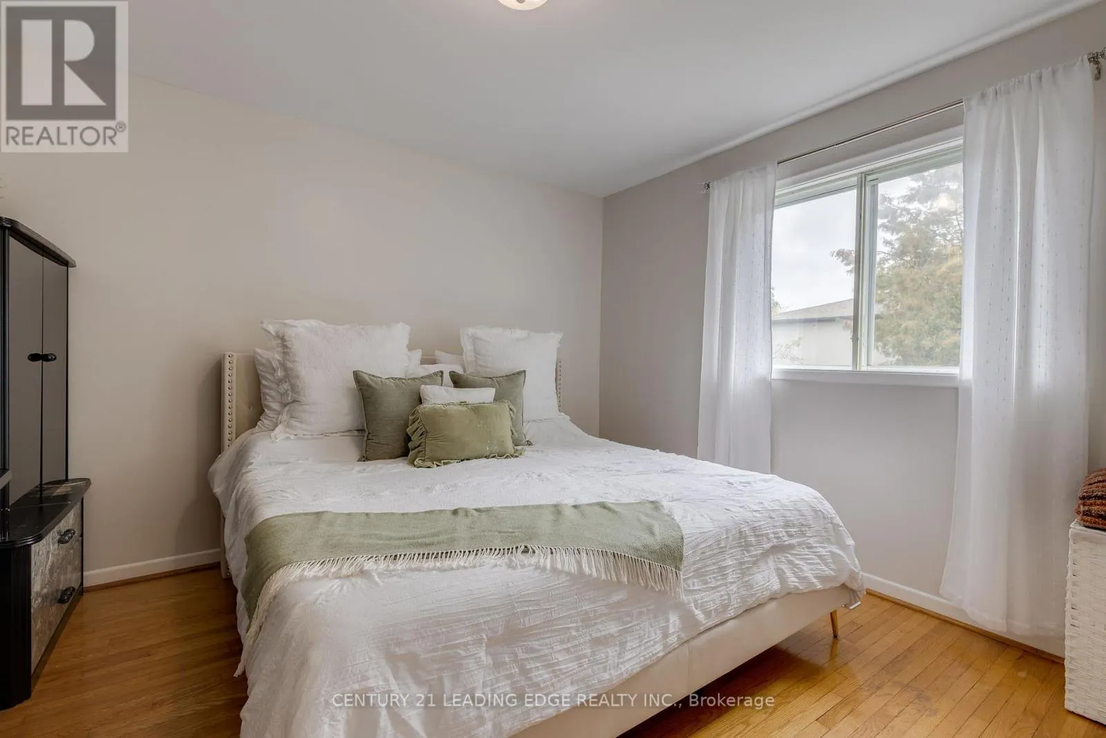 115 SIMONSTON BOULEVARD