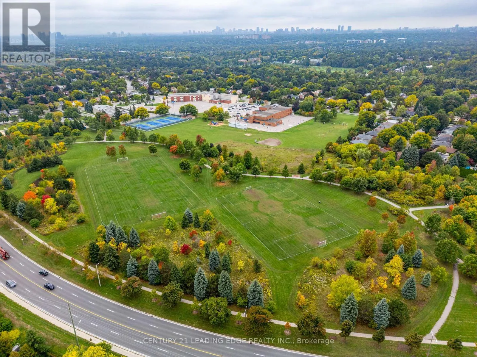 115 SIMONSTON BOULEVARD