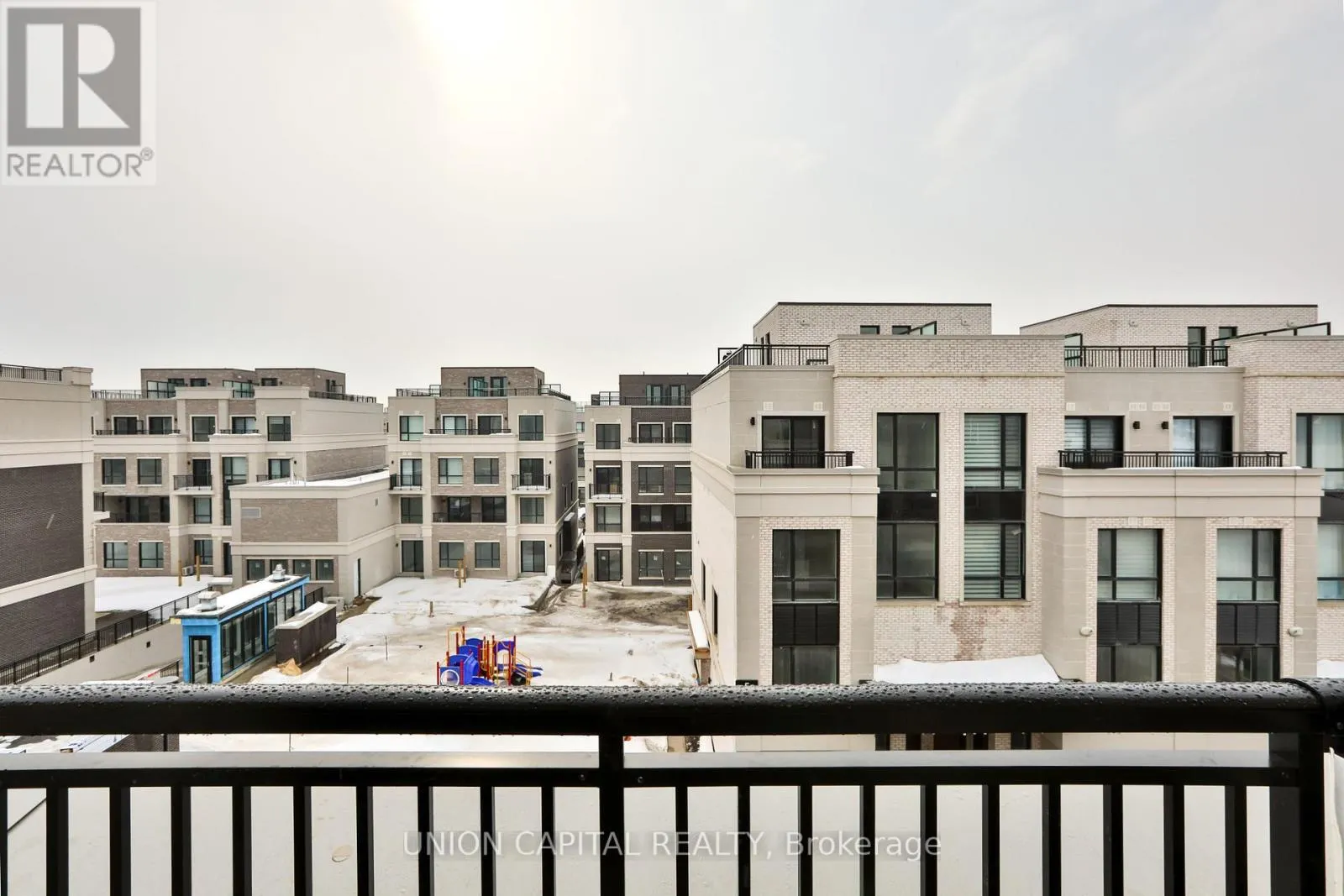 203 - 2 RED SQUIRREL LANE