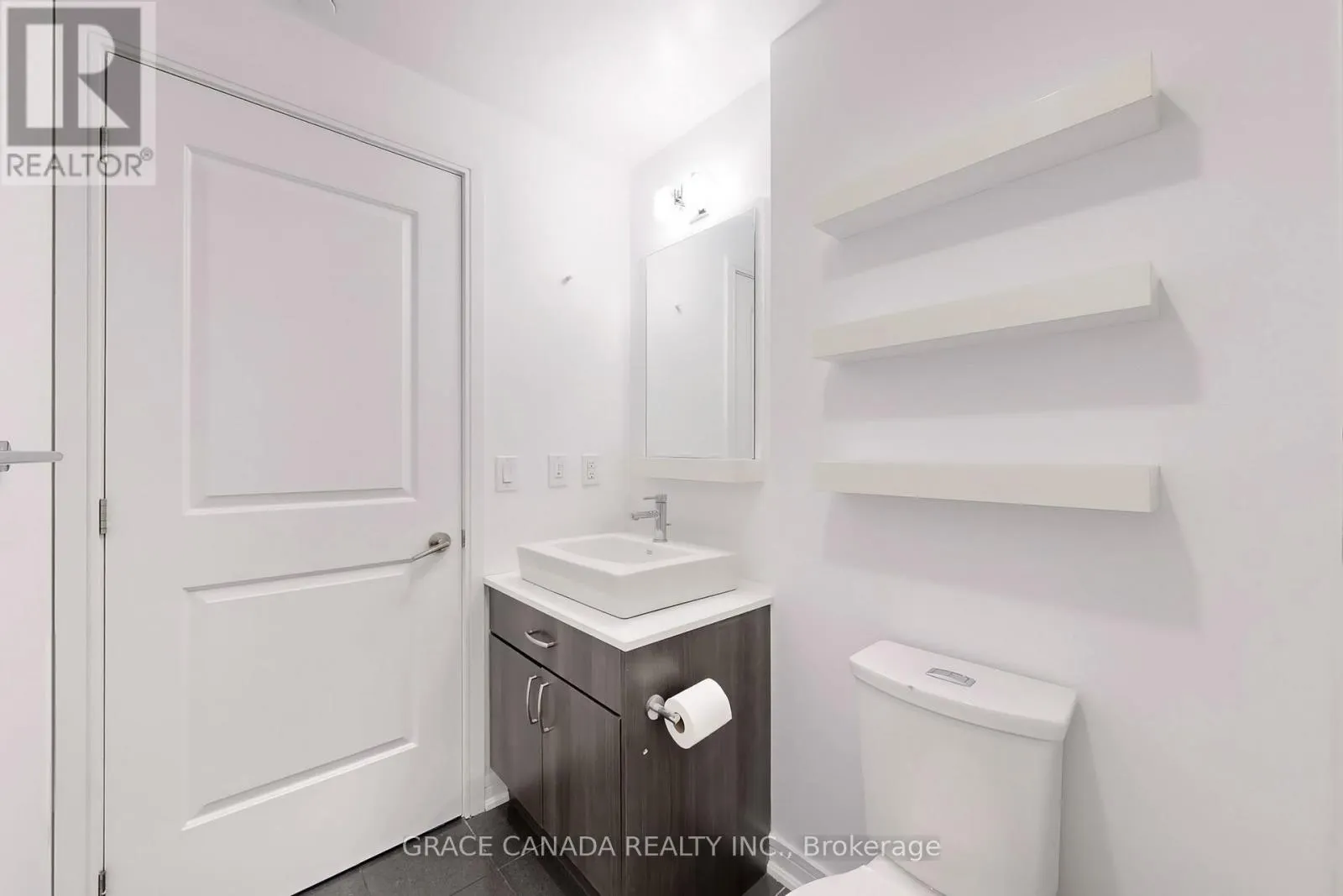 409 - 9205 YONGE STREET