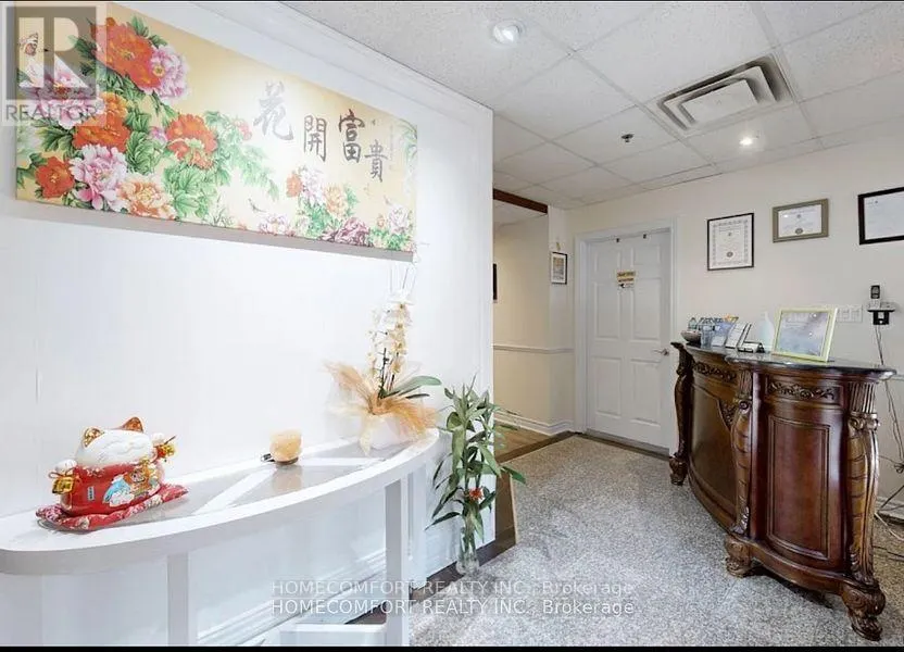 3 - 165 EAST BEAVER CREEK ROAD