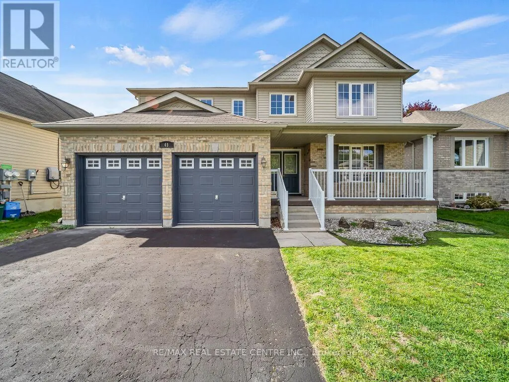 45 STONEMOUNT CRESCENT