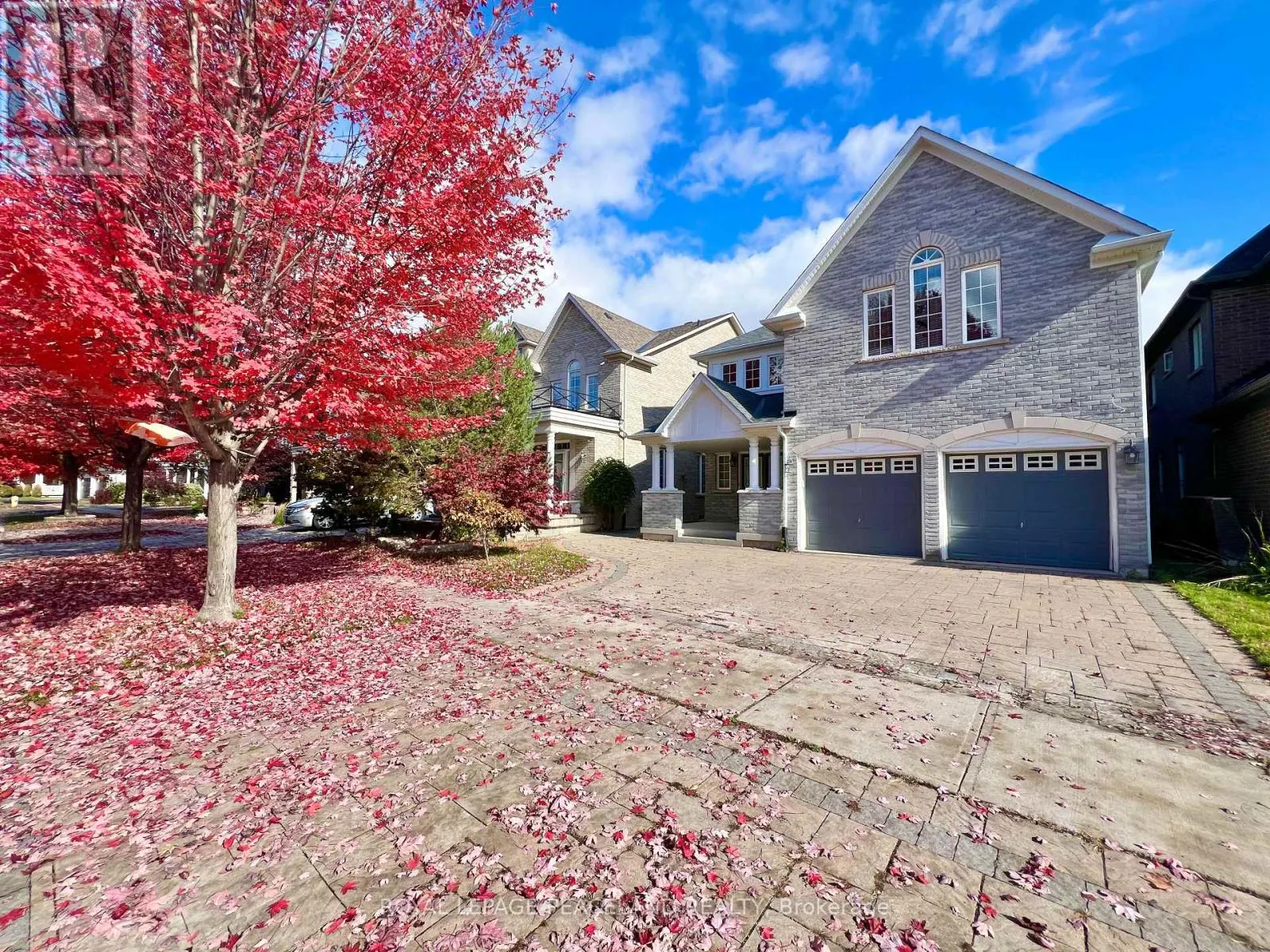 73 CASTLEGLEN BOULEVARD