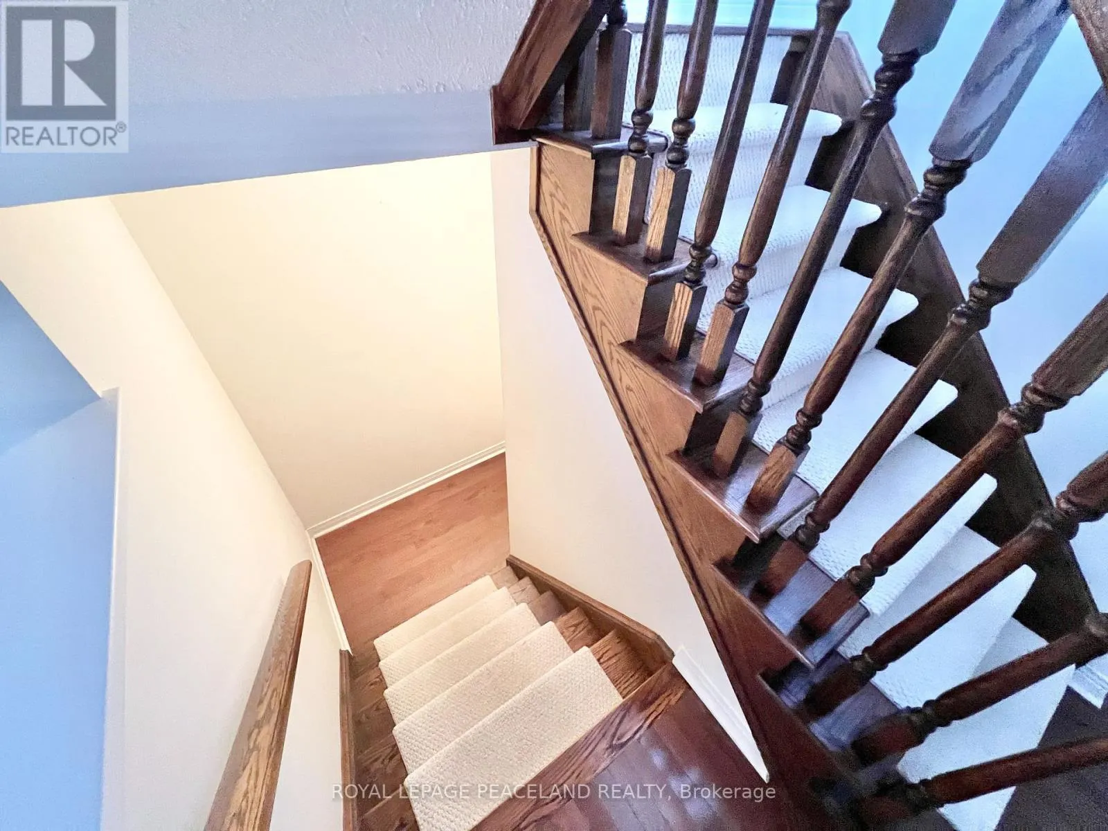 73 CASTLEGLEN BOULEVARD