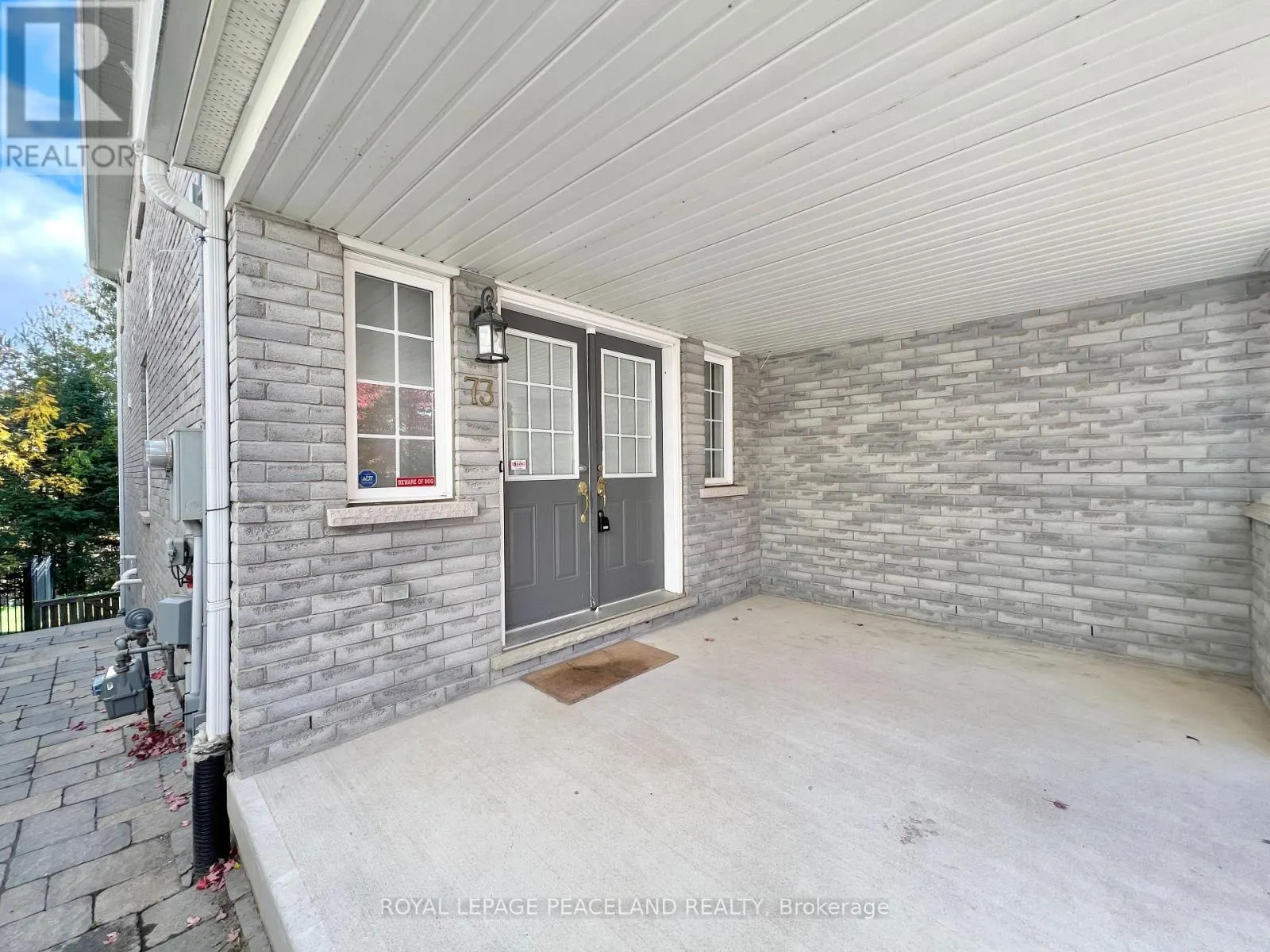 73 CASTLEGLEN BOULEVARD