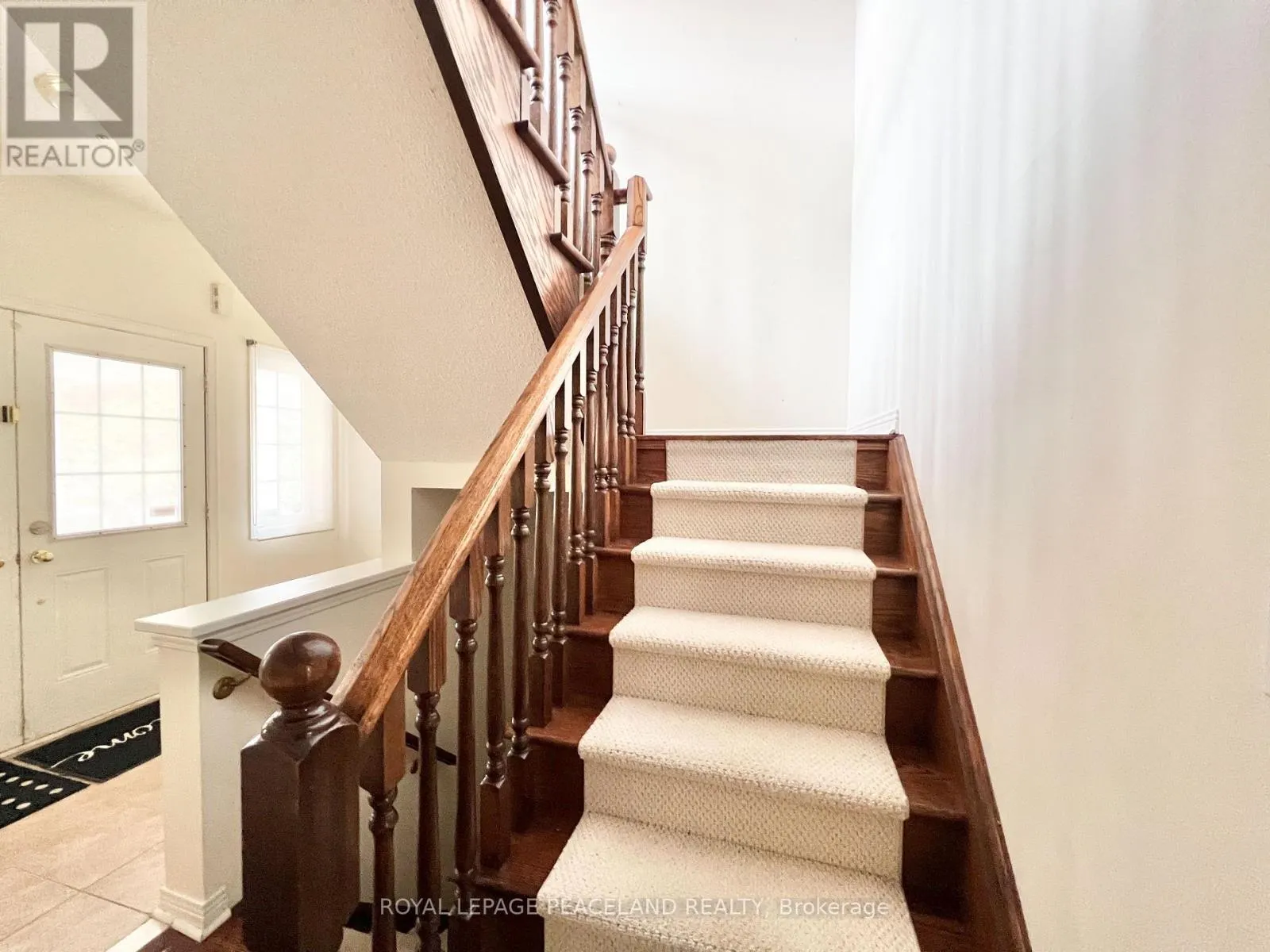 73 CASTLEGLEN BOULEVARD