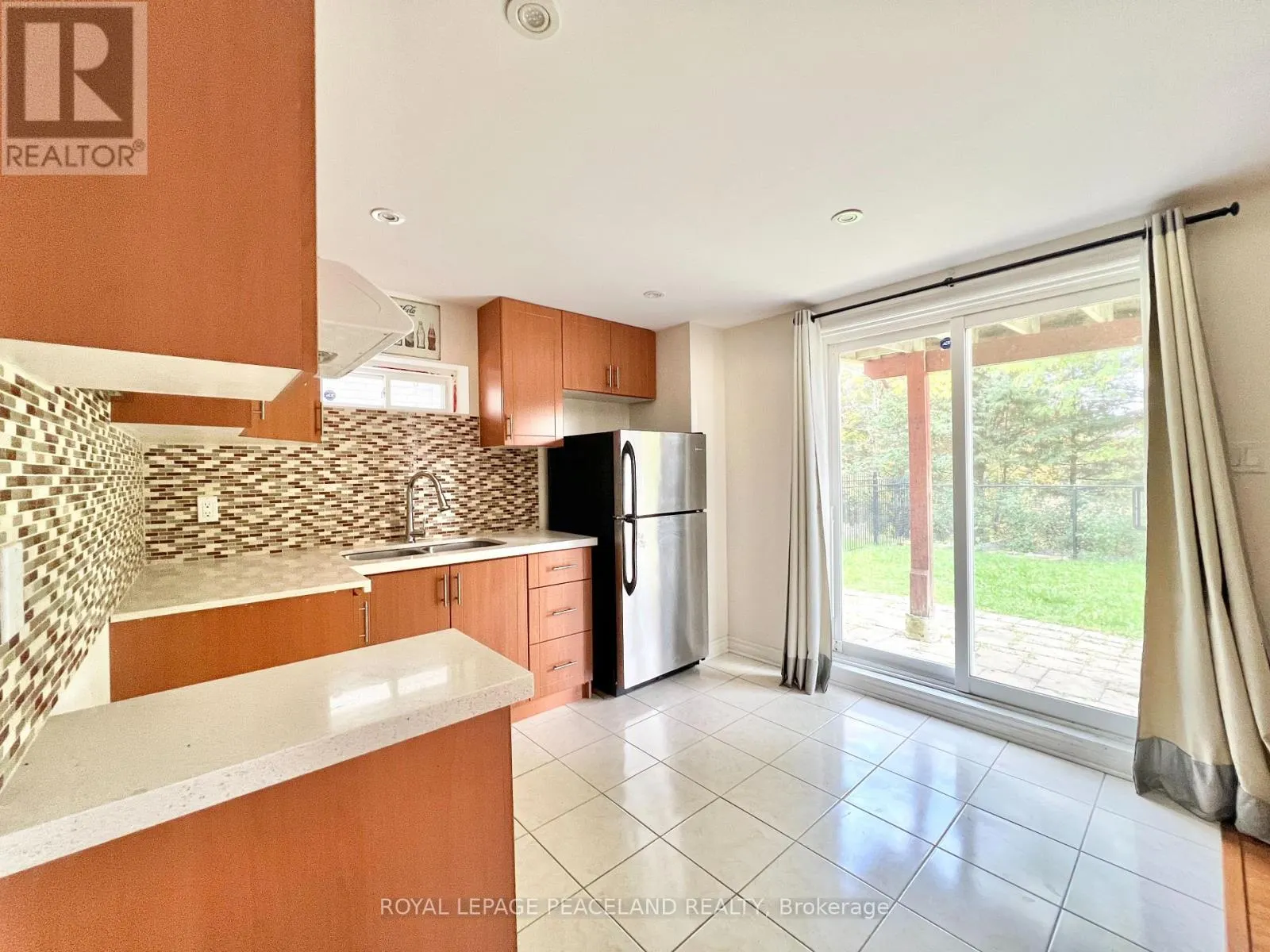 73 CASTLEGLEN BOULEVARD