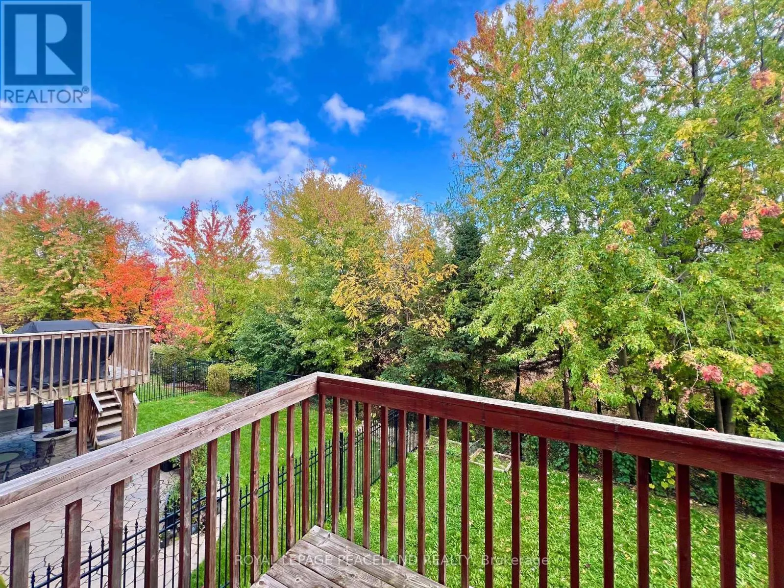 73 CASTLEGLEN BOULEVARD