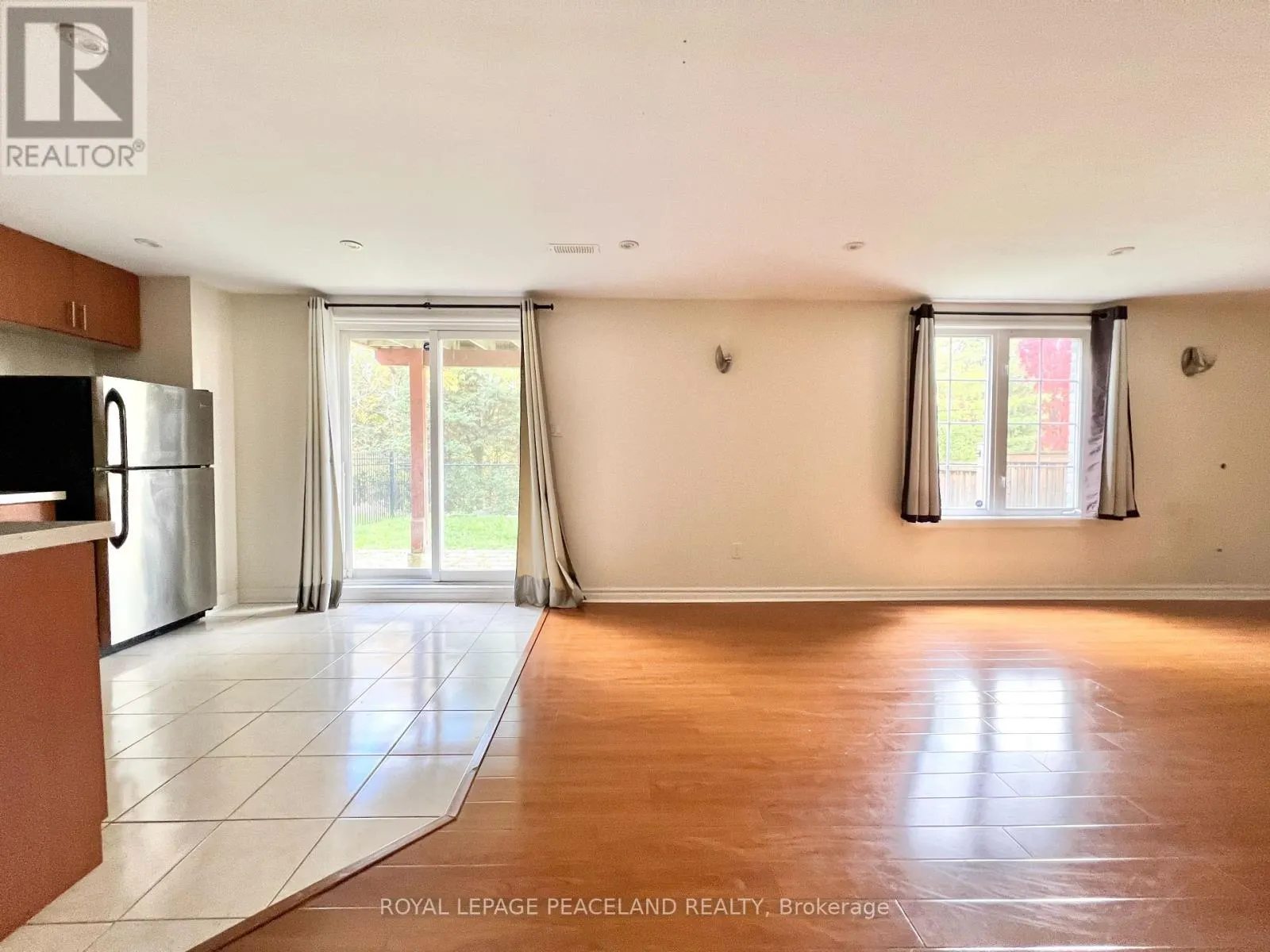 73 CASTLEGLEN BOULEVARD