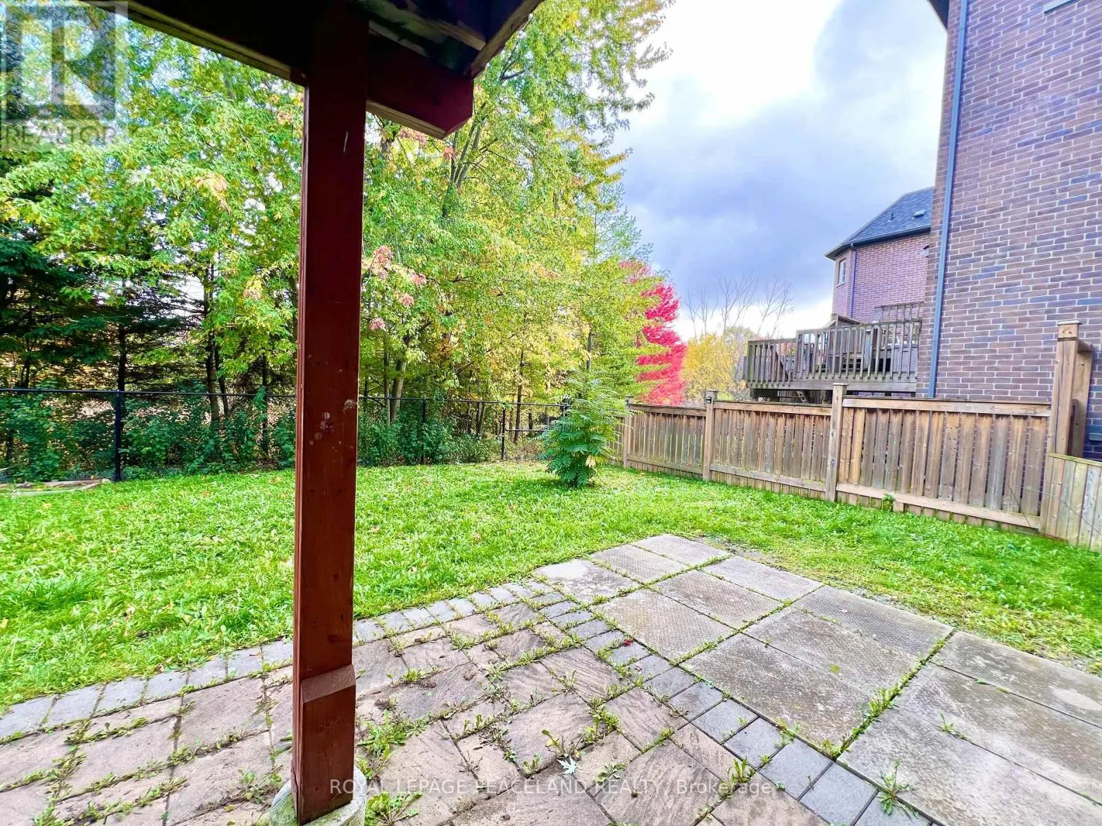 73 CASTLEGLEN BOULEVARD