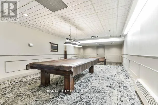 808 - 7601 BATHURST STREET