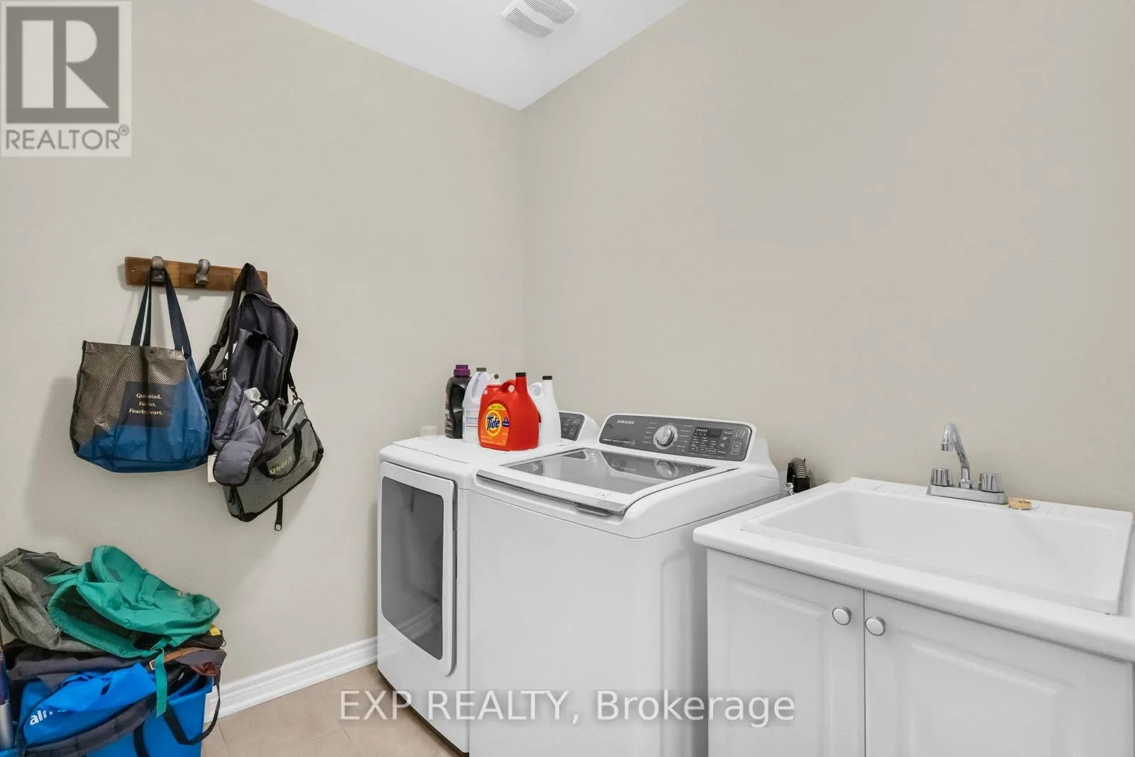 101 SMOOTHWATER TERRACE