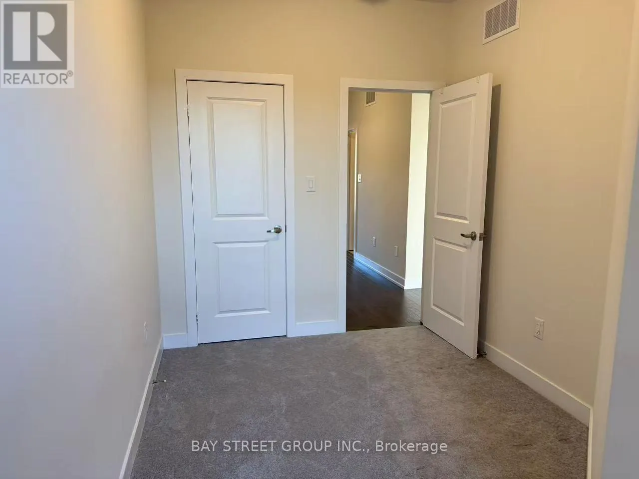 96 STAUFFER CRESCENT