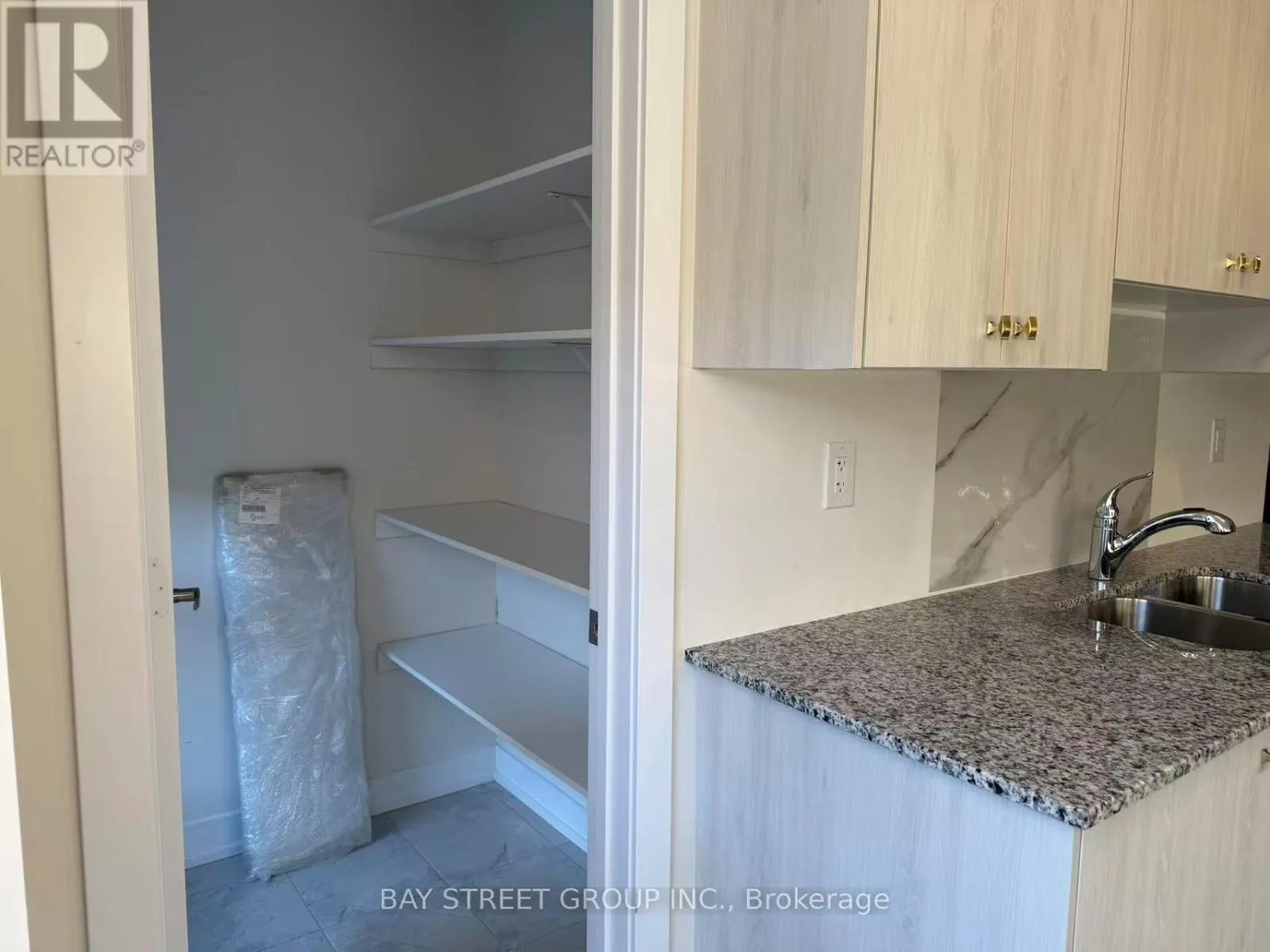 96 STAUFFER CRESCENT