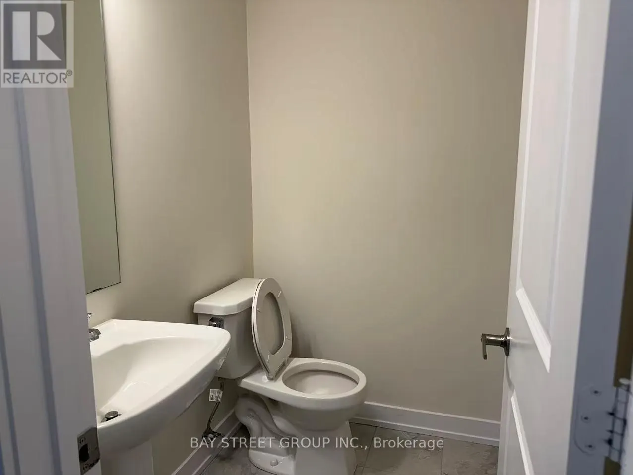 96 STAUFFER CRESCENT