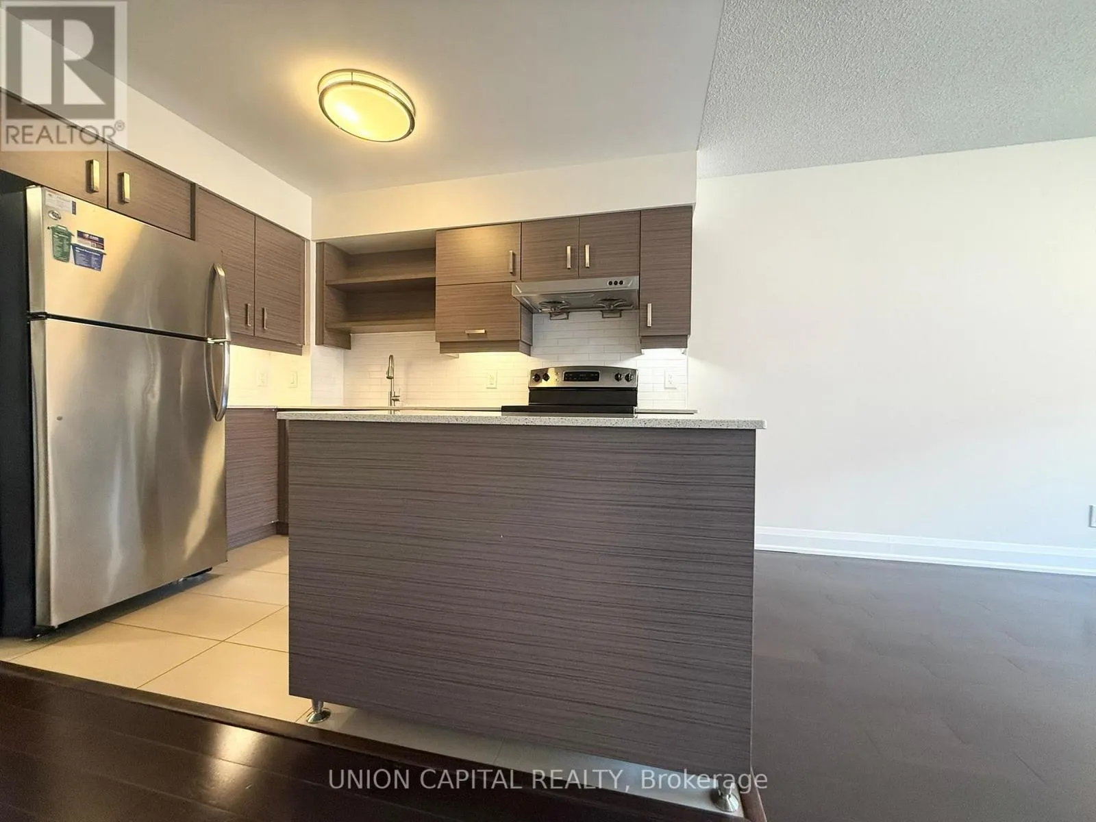 503 - 8200 BIRCHMOUNT ROAD