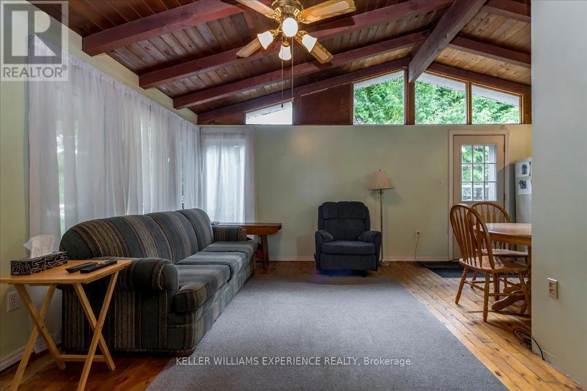 865 BLACKWOODS AVENUE