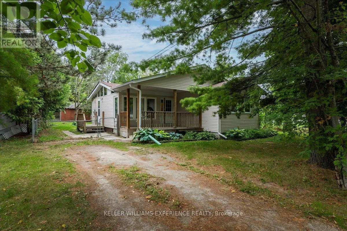 865 BLACKWOODS AVENUE