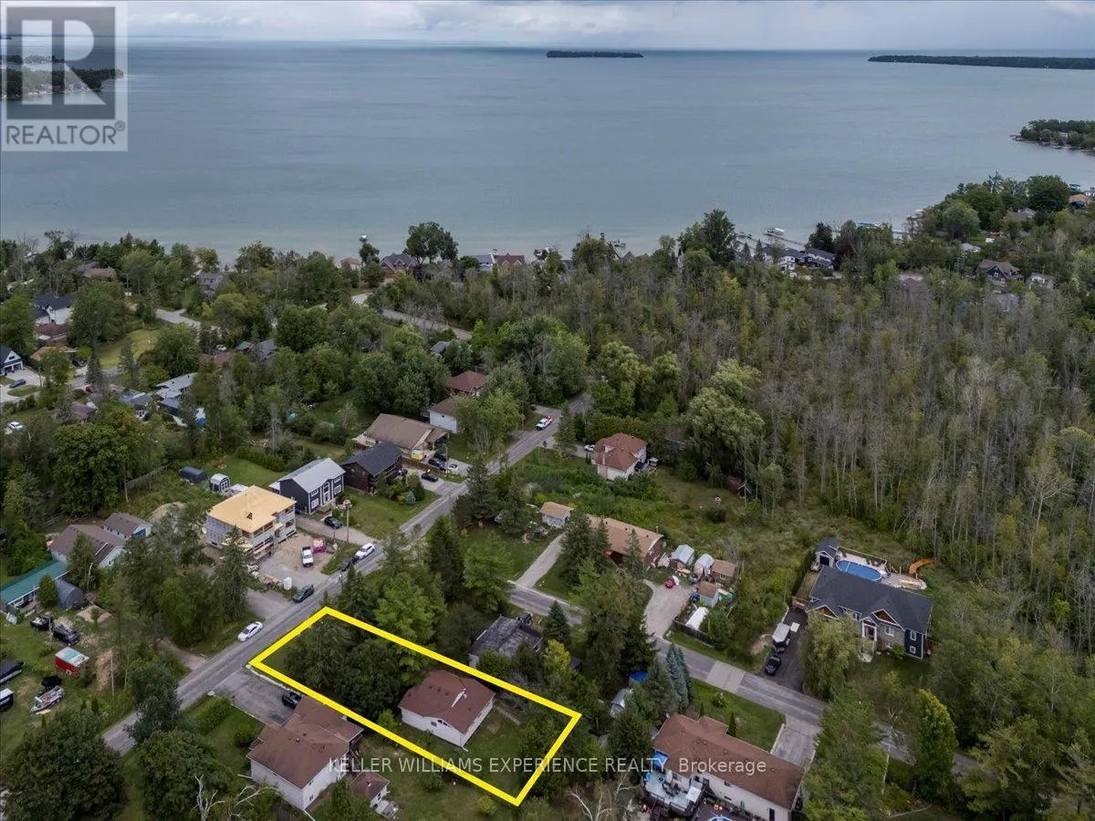 865 BLACKWOODS AVENUE