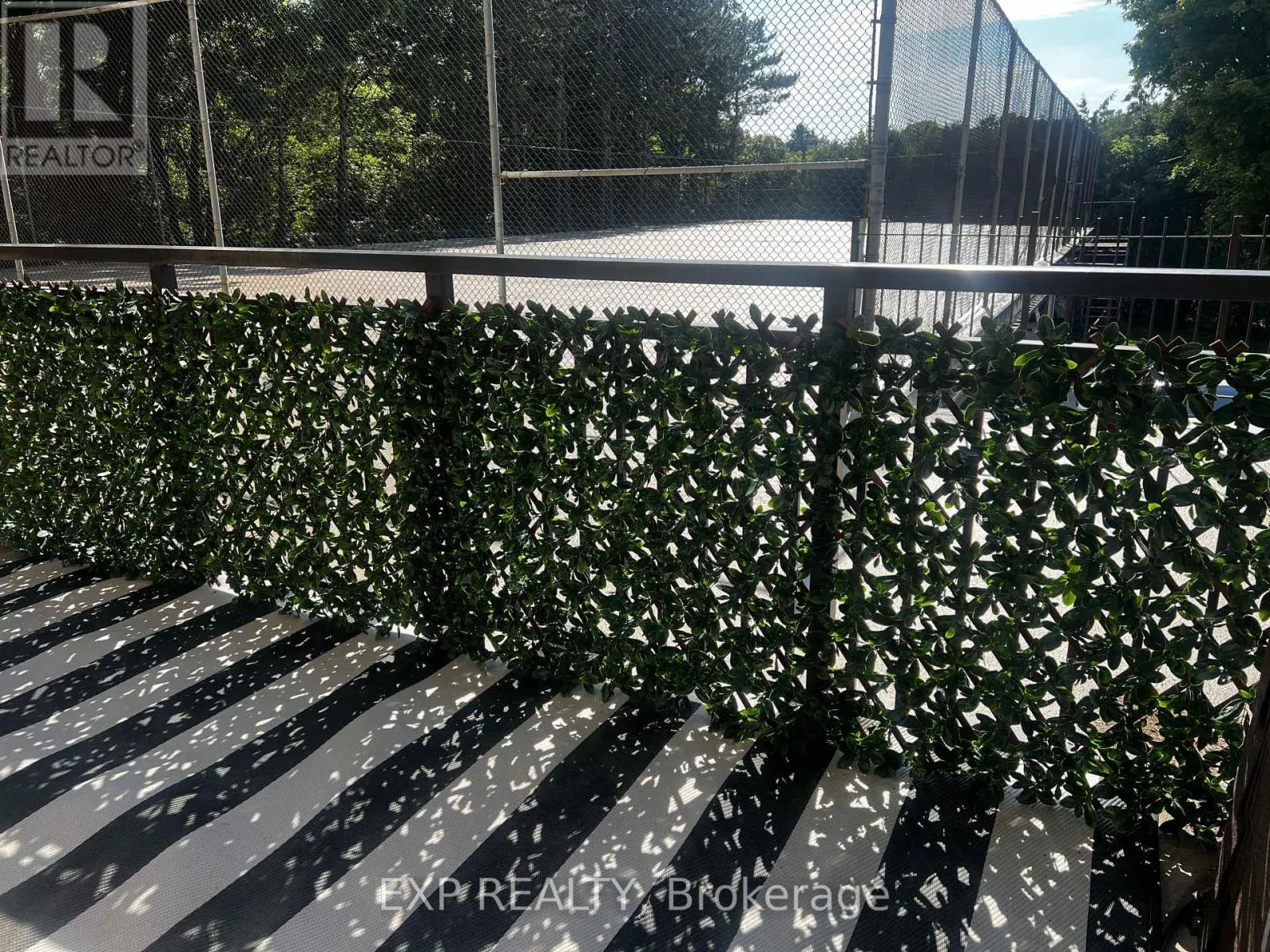 104 - 15390 YONGE STREET