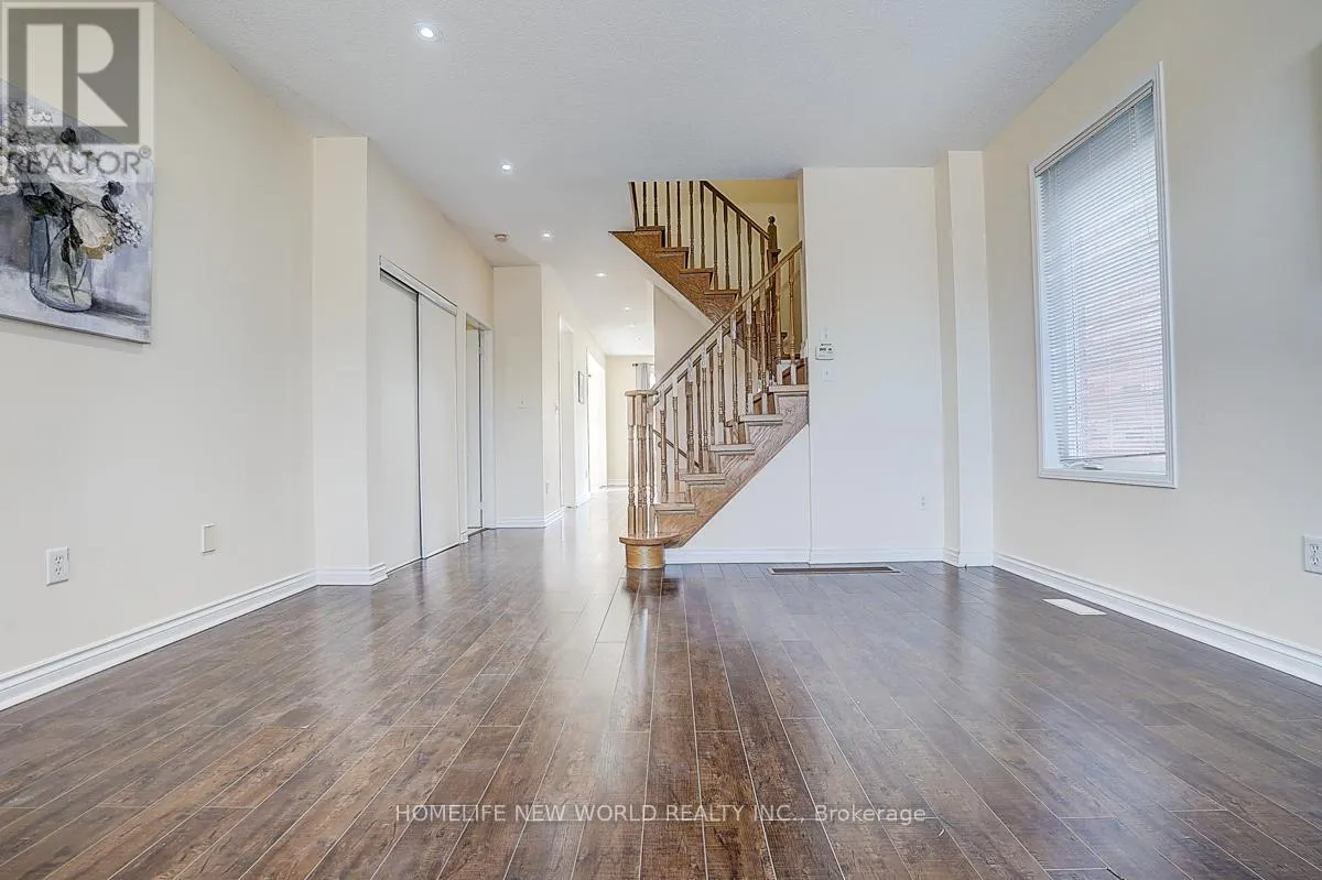 582 FRED MCLAREN BOULEVARD