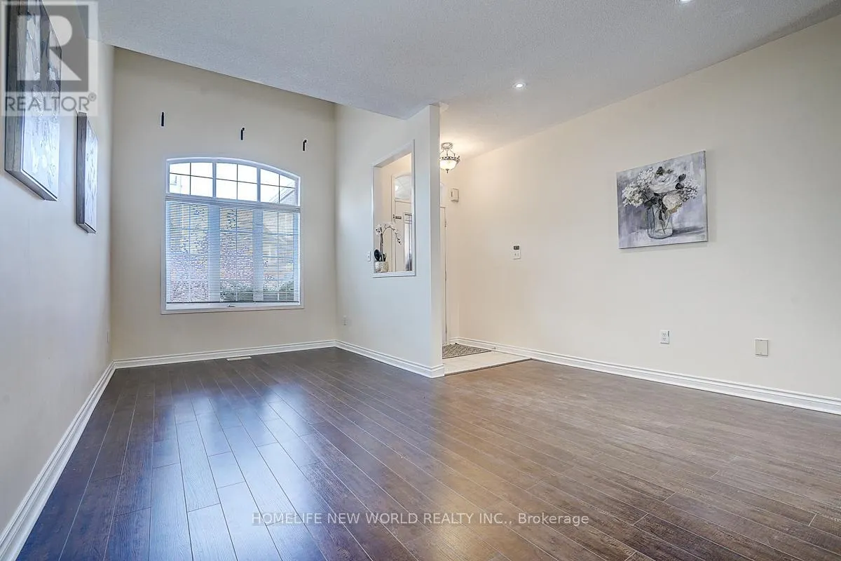 582 FRED MCLAREN BOULEVARD