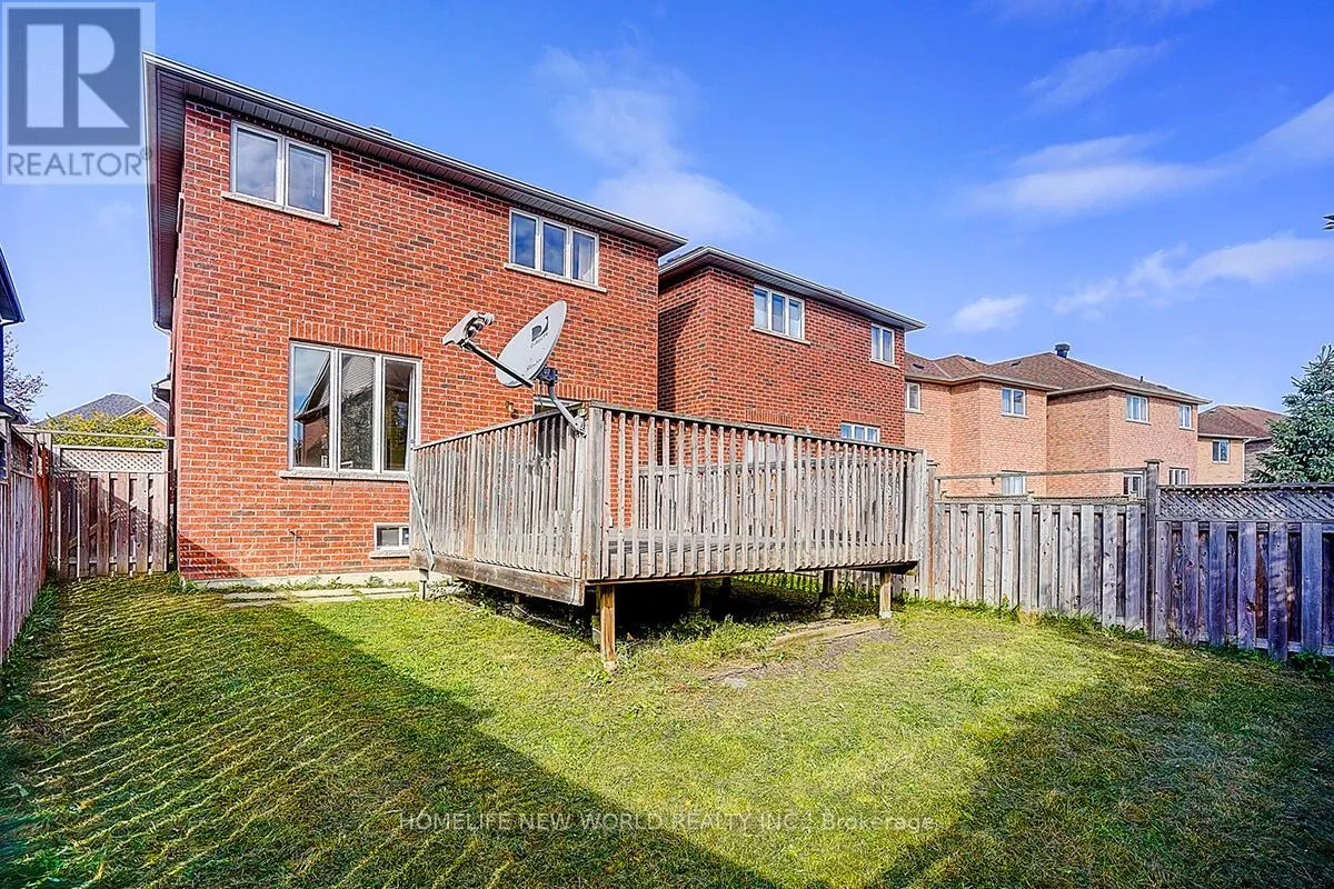 582 FRED MCLAREN BOULEVARD