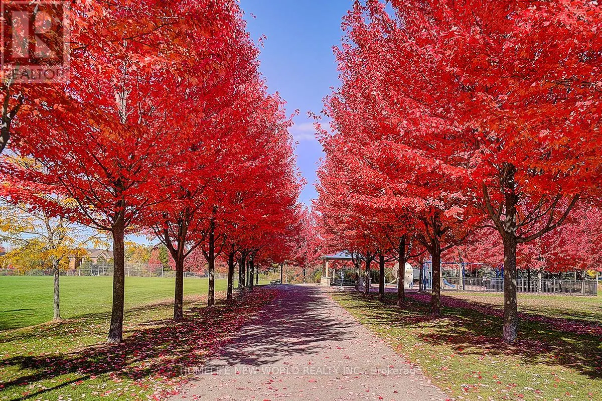 582 FRED MCLAREN BOULEVARD