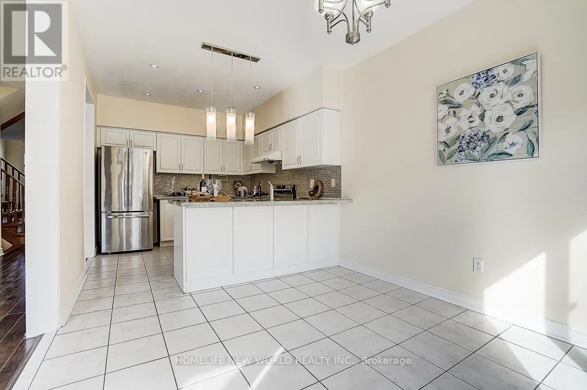 582 FRED MCLAREN BOULEVARD