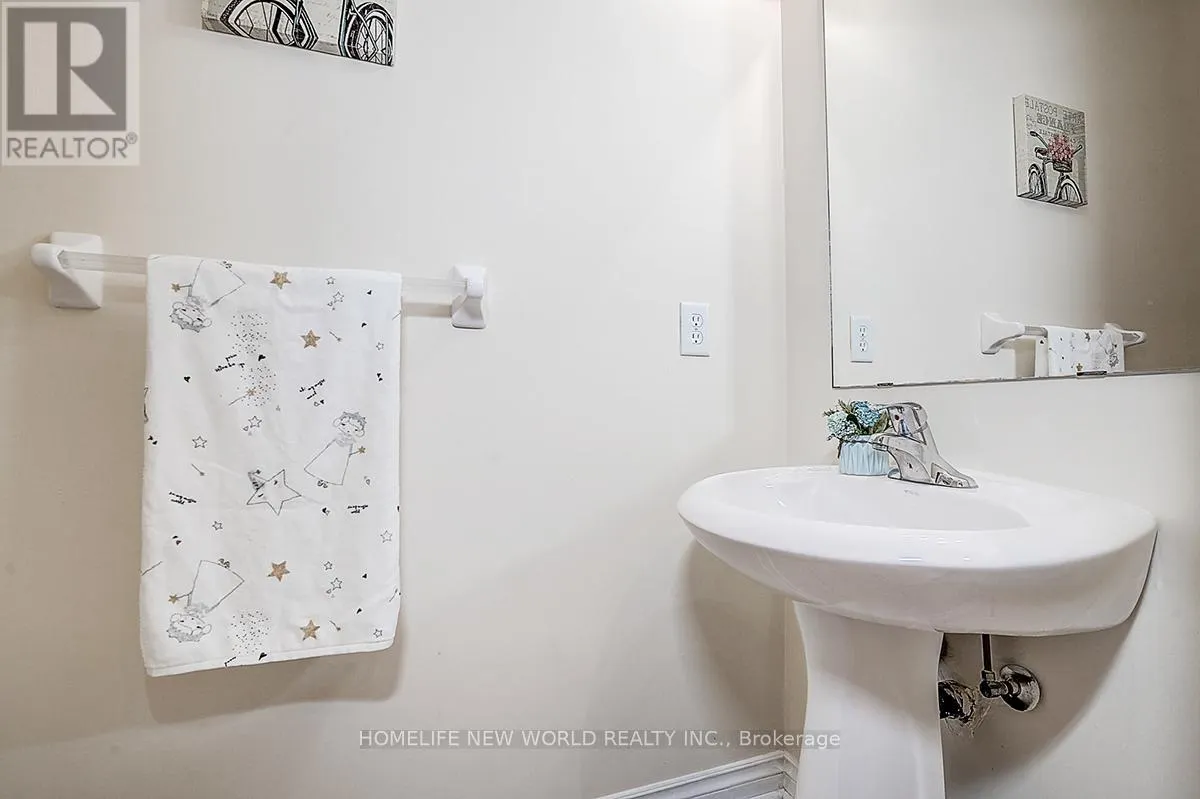 582 FRED MCLAREN BOULEVARD