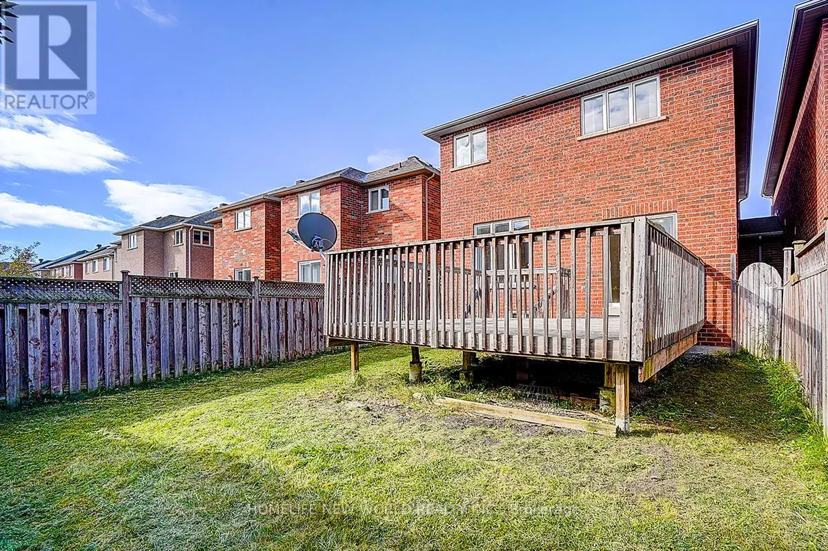 582 FRED MCLAREN BOULEVARD