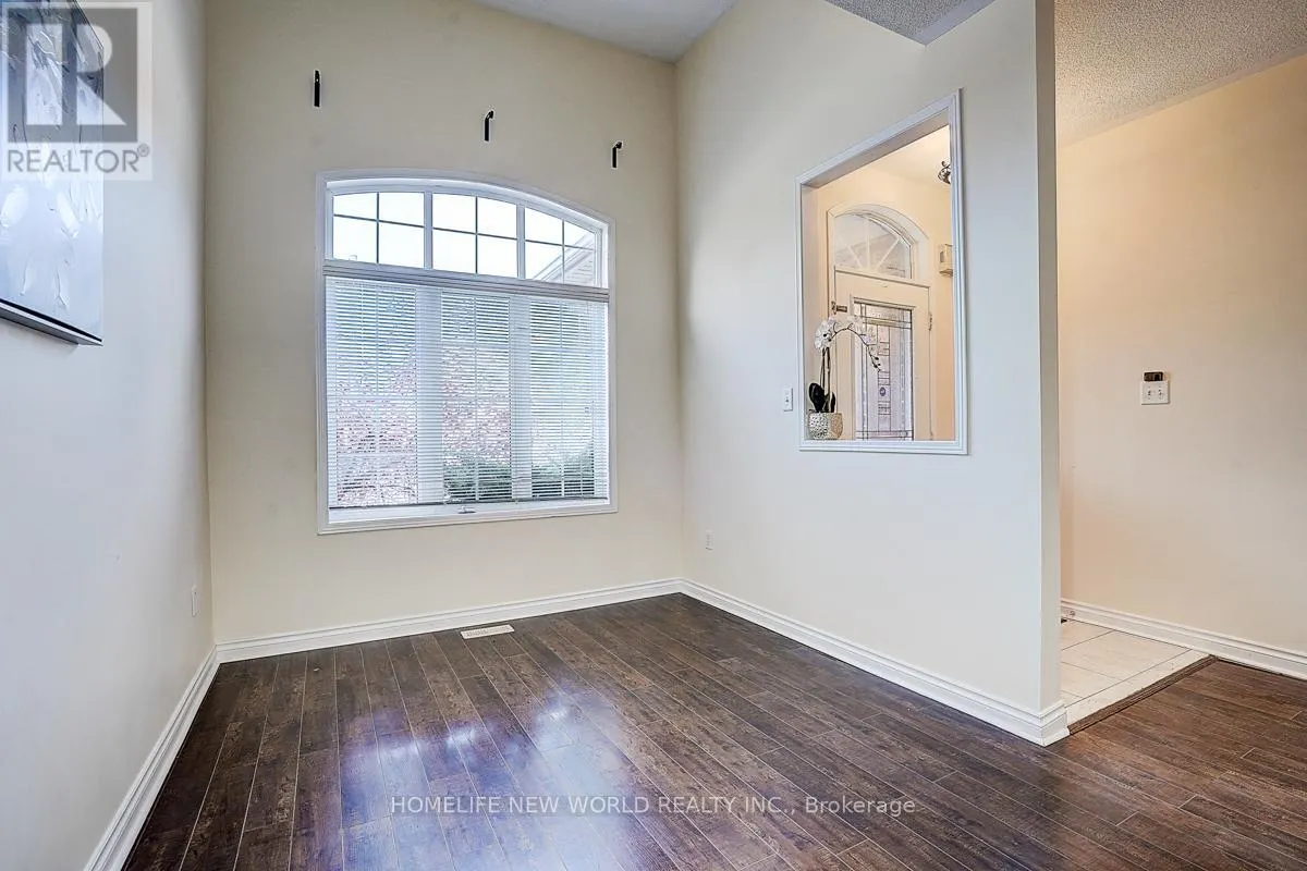 582 FRED MCLAREN BOULEVARD