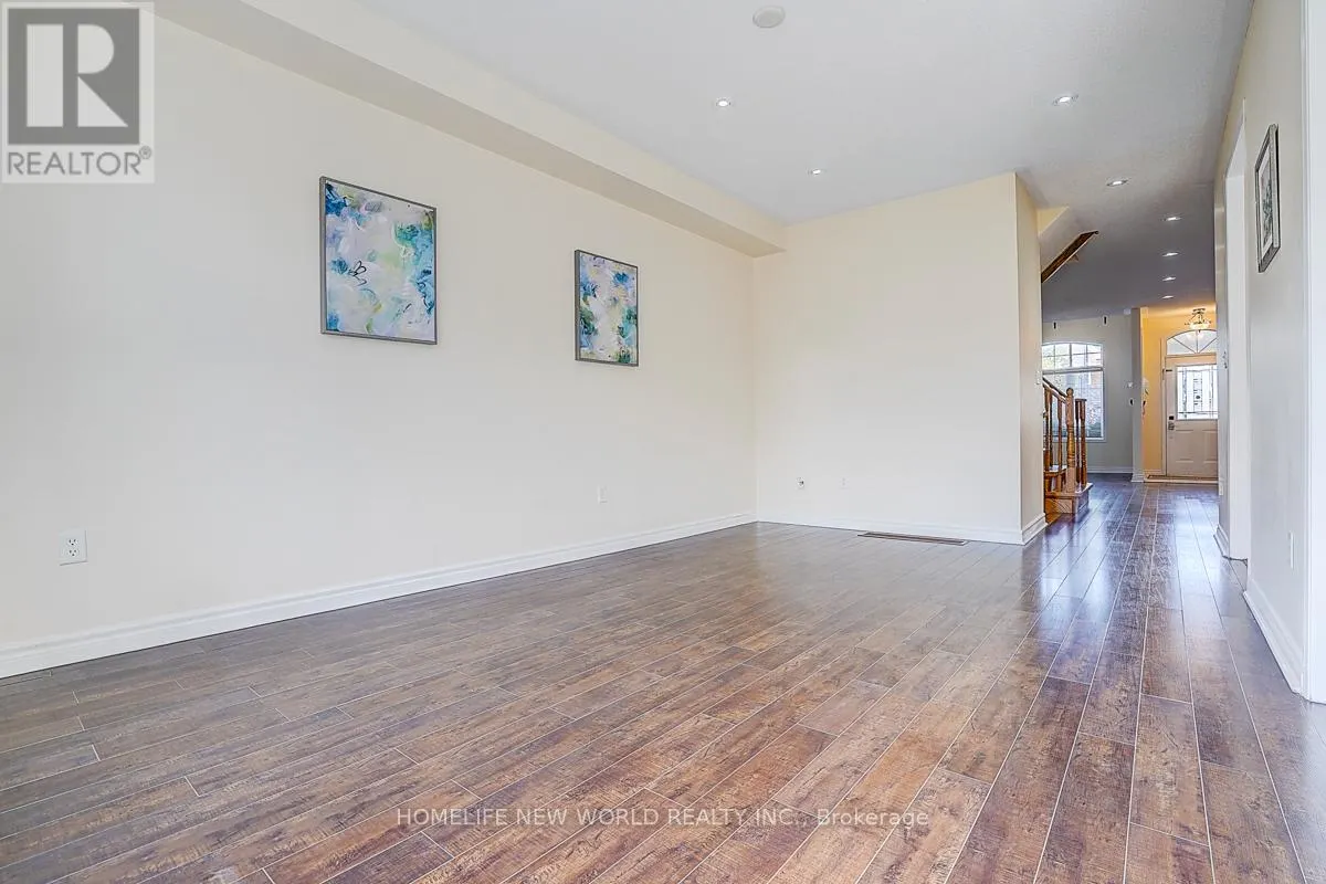 582 FRED MCLAREN BOULEVARD