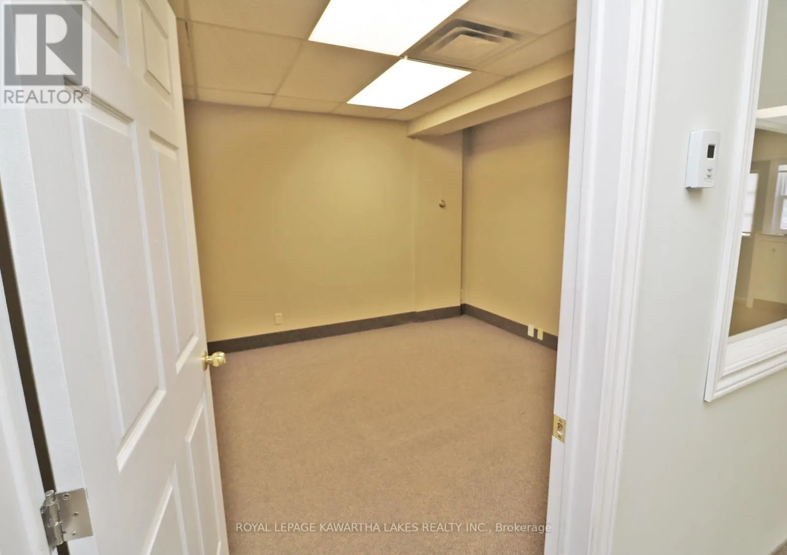 1740 SQFT - 328 MILL STREET, #1740 SQFT