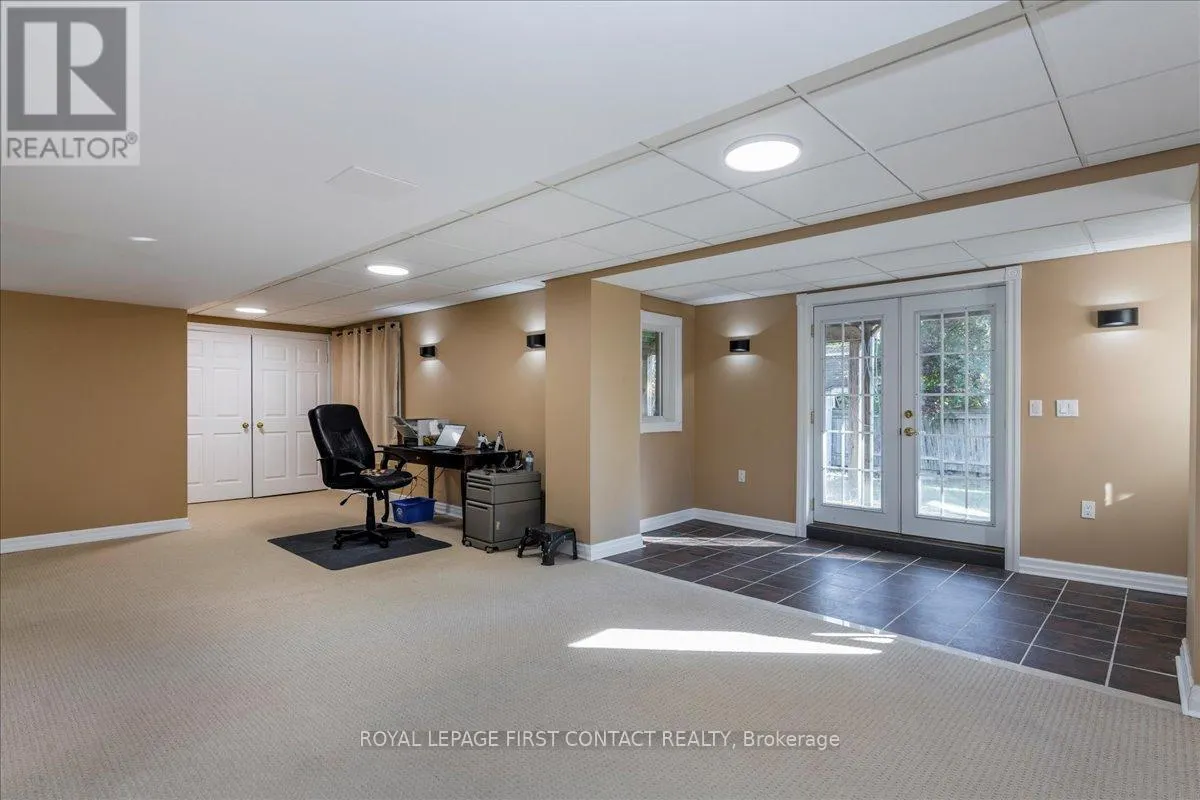 701 HAPPY VALE DRIVE E