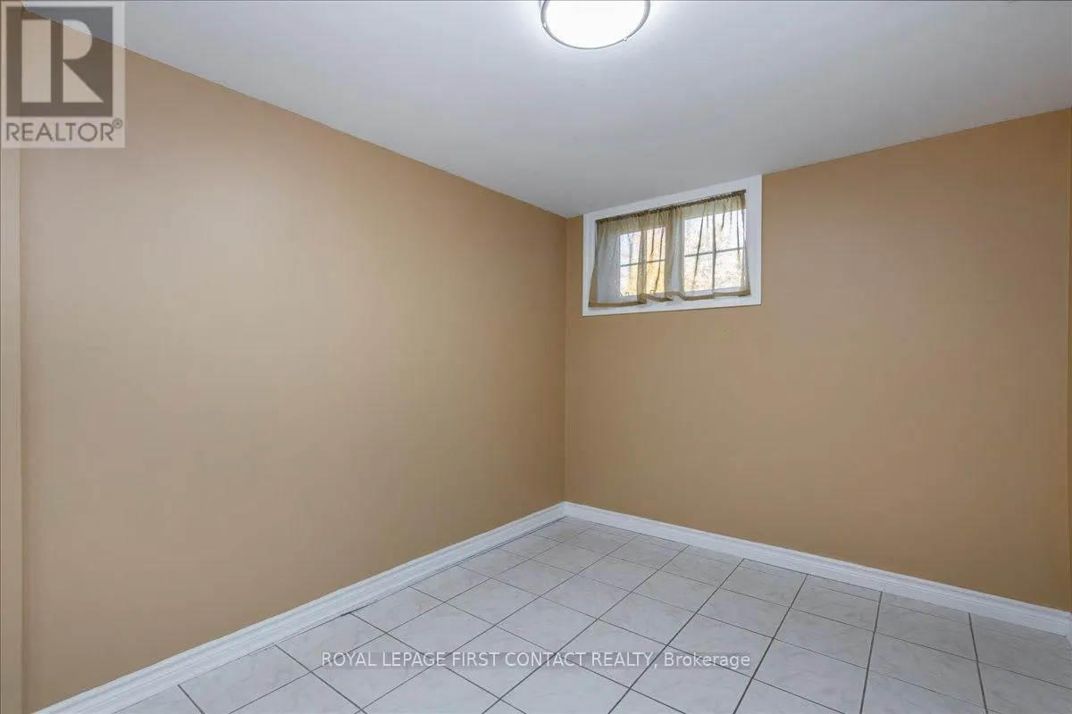 701 HAPPY VALE DRIVE E