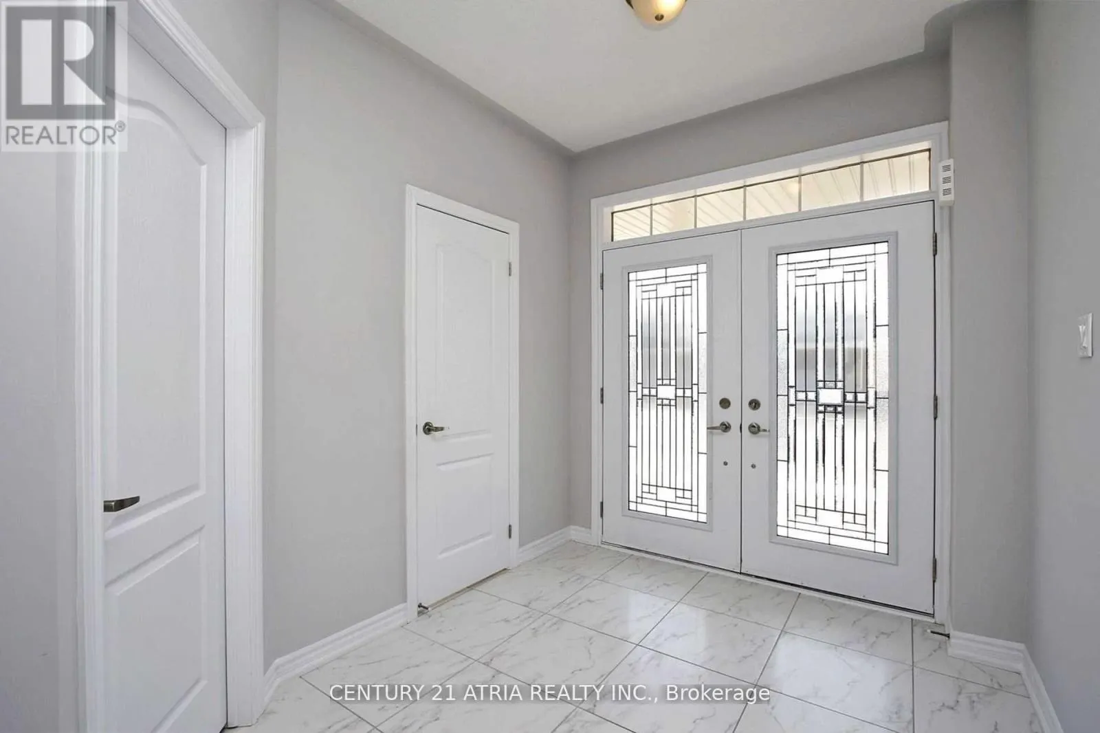 92 SUTHERLAND AVENUE