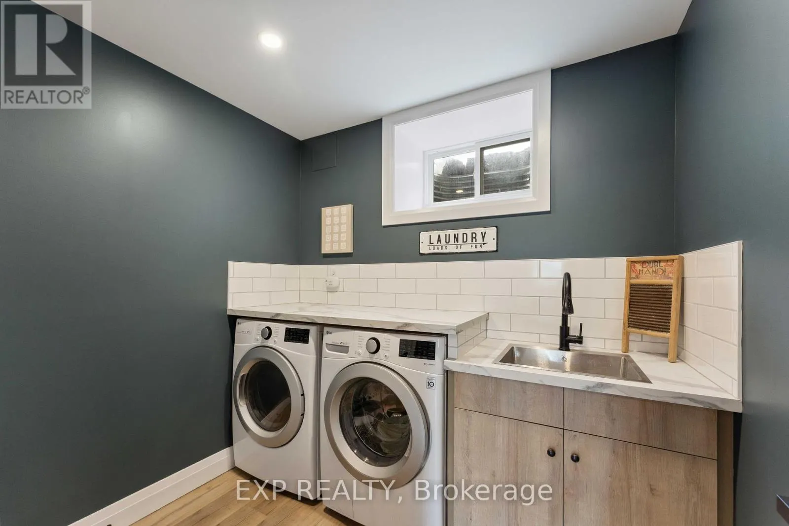 12329 YORK DURHAM LINE