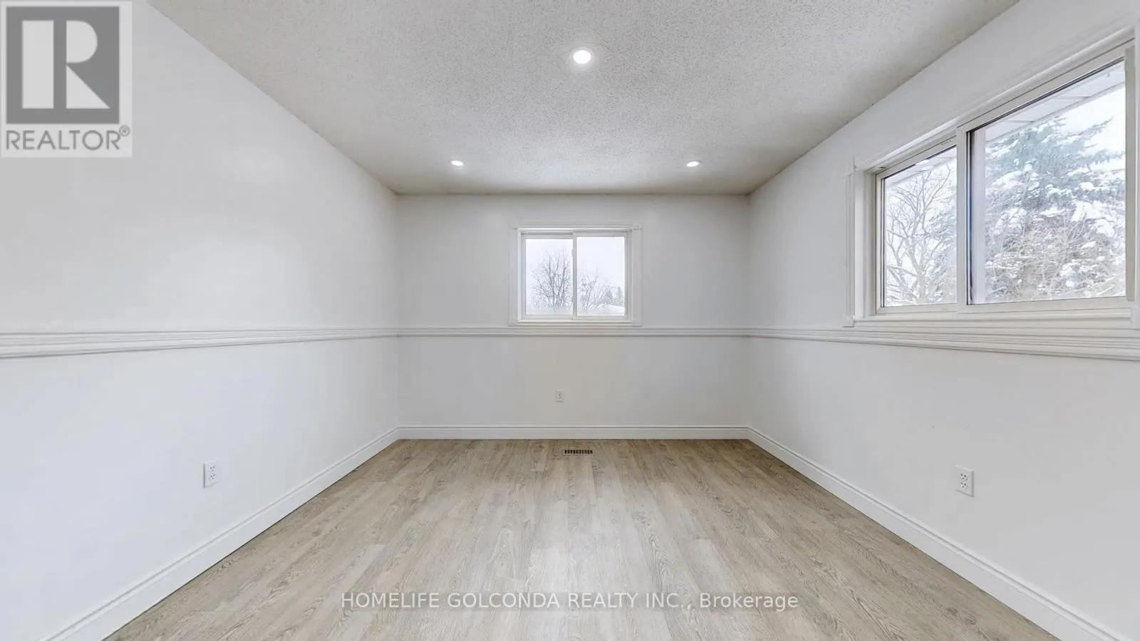 129 KERR BOULEVARD S