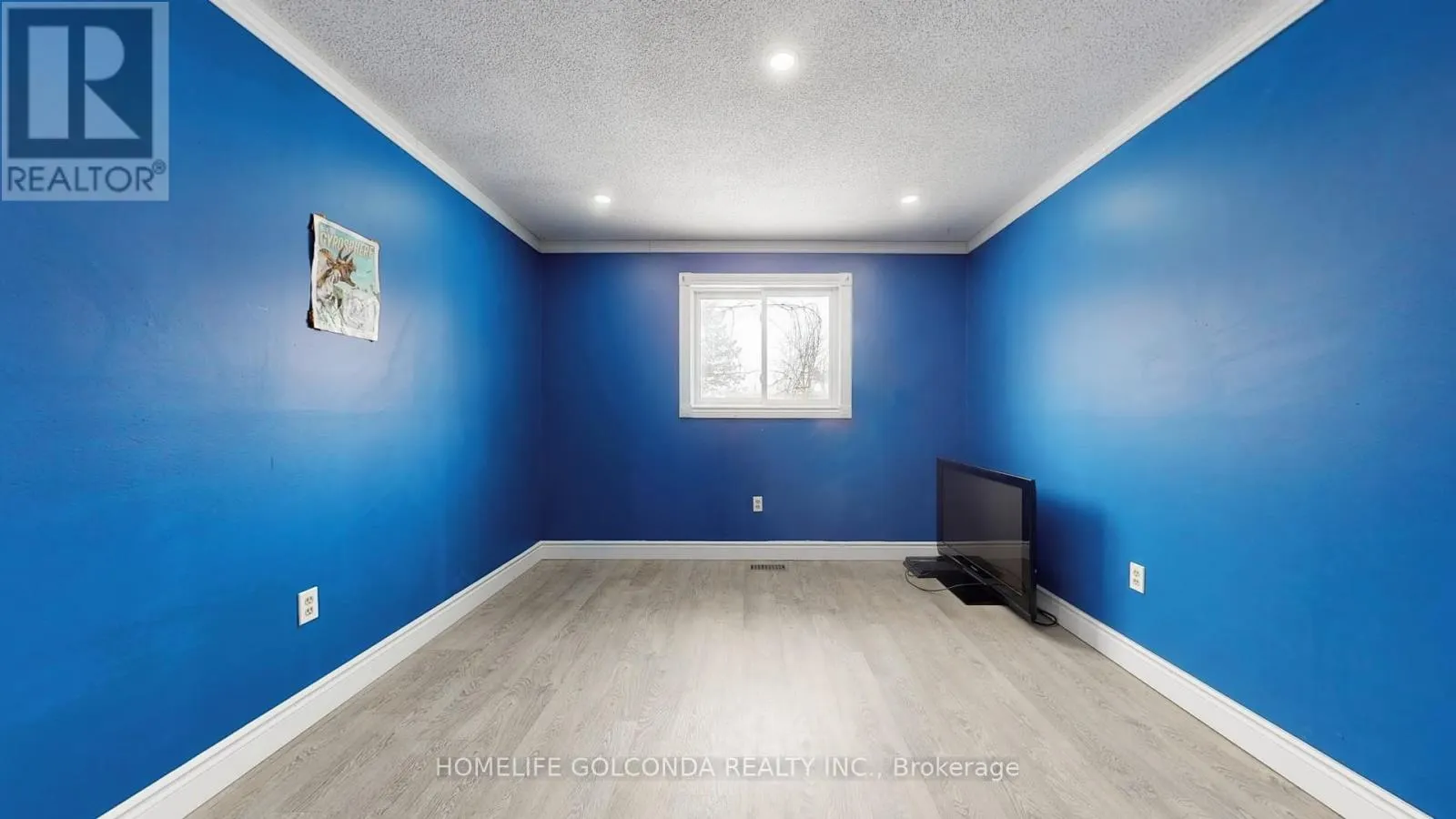 129 KERR BOULEVARD S