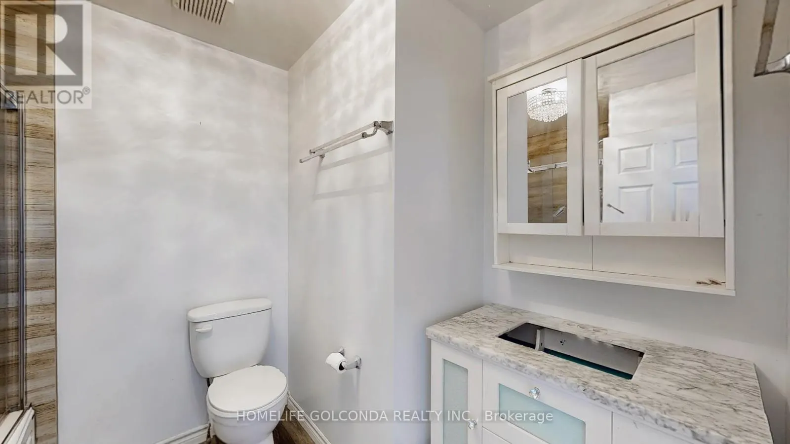 129 KERR BOULEVARD S