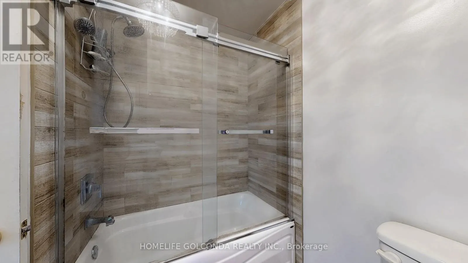 129 KERR BOULEVARD S