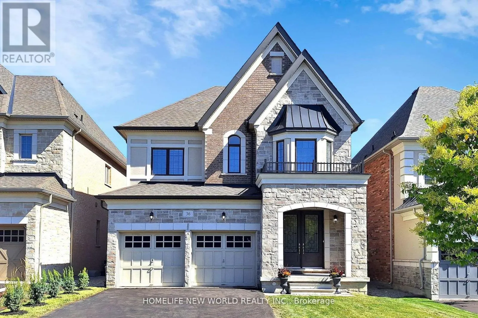 36 STRAWBRIDGE FARM DRIVE