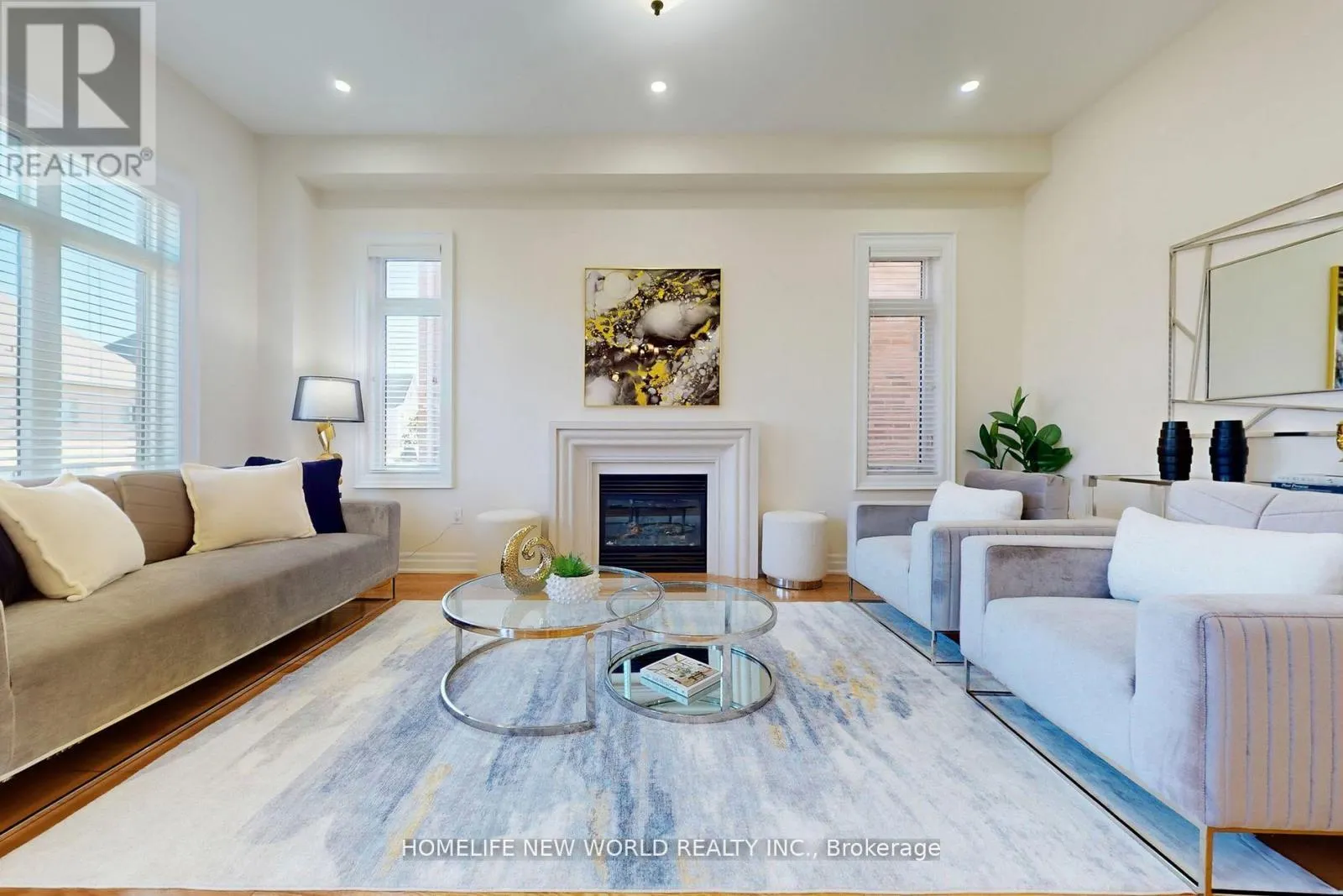 36 STRAWBRIDGE FARM DRIVE